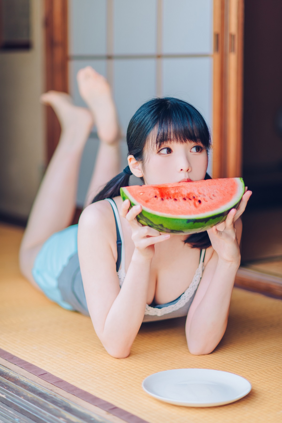 xgyw.top_微博妹纸霜月shimo-Summer主题私房性感吊带 黑丝猫女郎 泳池比基尼迷人写真95P
