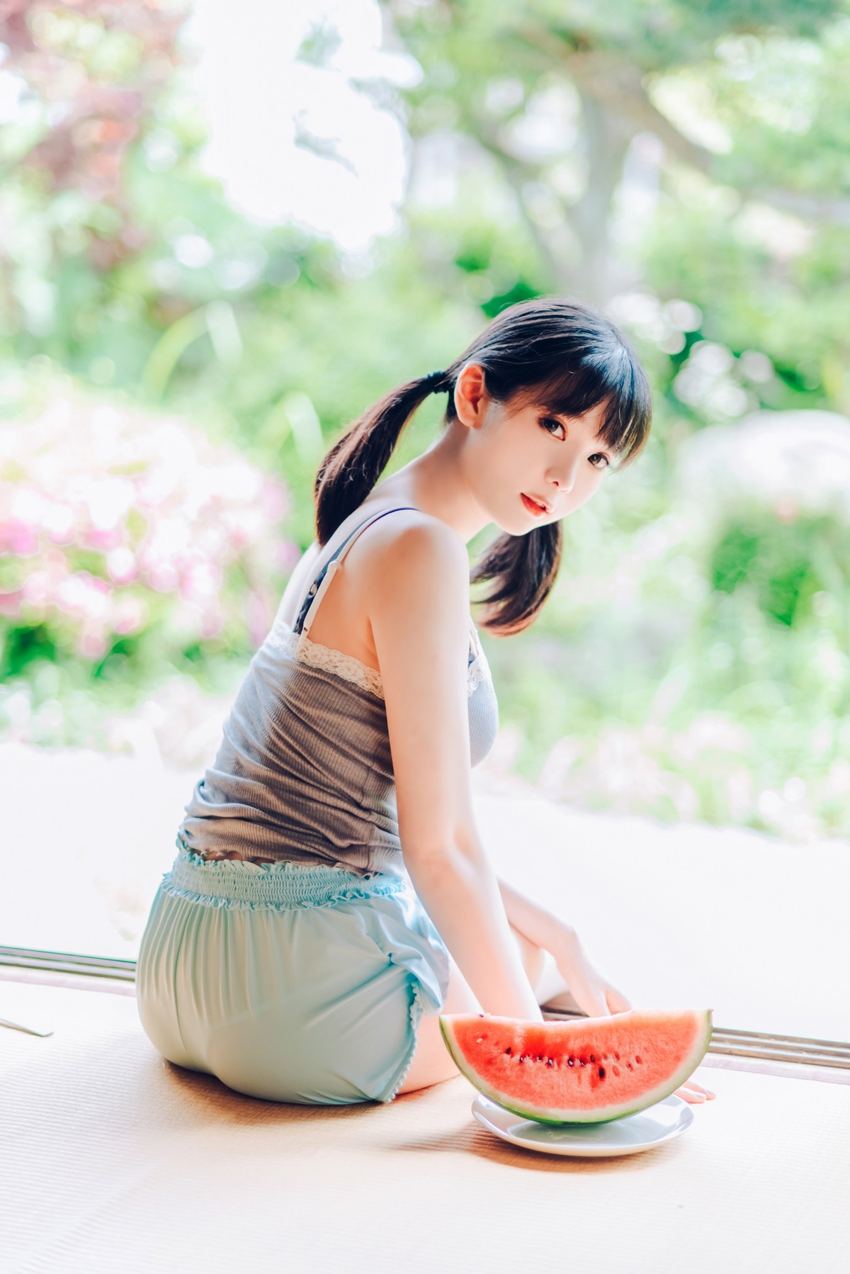 xgyw.top_微博妹纸霜月shimo-Summer主题私房性感吊带 黑丝猫女郎 泳池比基尼迷人写真95P