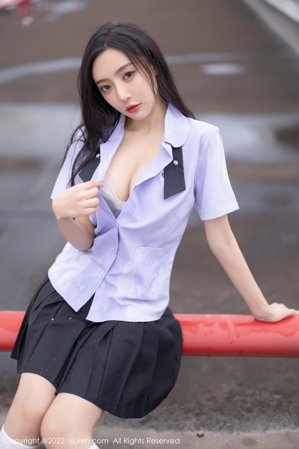 xgyw.top_XiuRen第4819期_女神王馨瑶yanni户外半脱性感JK制服露蕾丝内衣完美诱惑写真66P