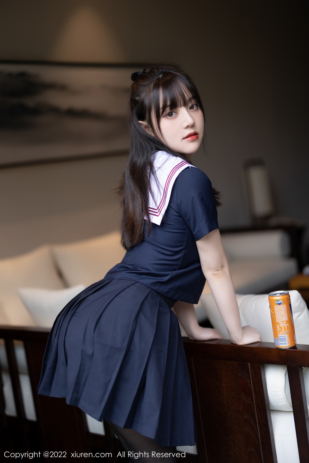 xgyw.top_XiuRen第4826期_模特豆瓣酱性感深蓝色套装配超薄无内黑丝秀丰满身材诱惑写真71P