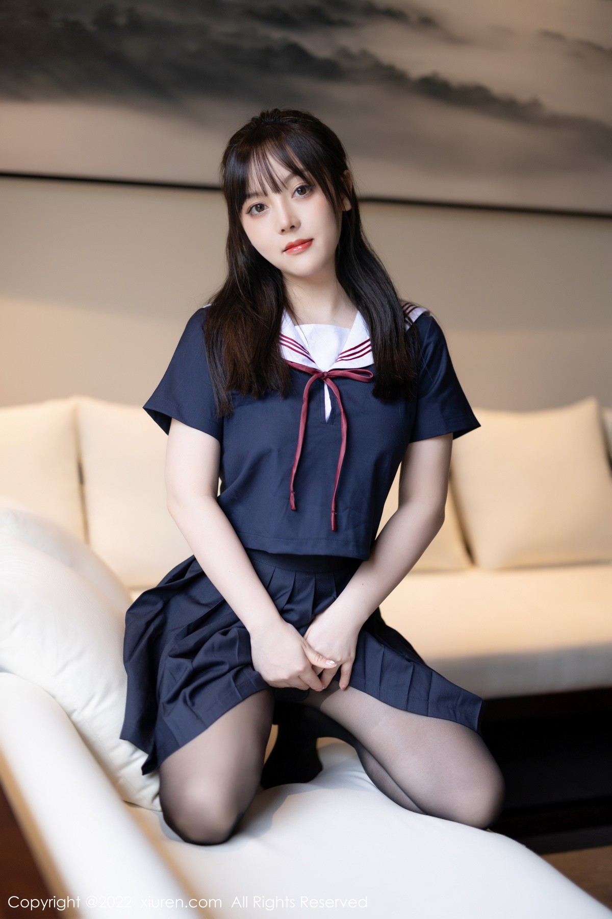 xgyw.top_XiuRen第4826期_模特豆瓣酱性感深蓝色套装配超薄无内黑丝秀丰满身材诱惑写真71P