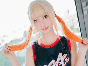 小妹美校花楽坂真冬啦啦队少女主题性感运动服系列配超薄肉丝秀完美身材骚扰写真150P