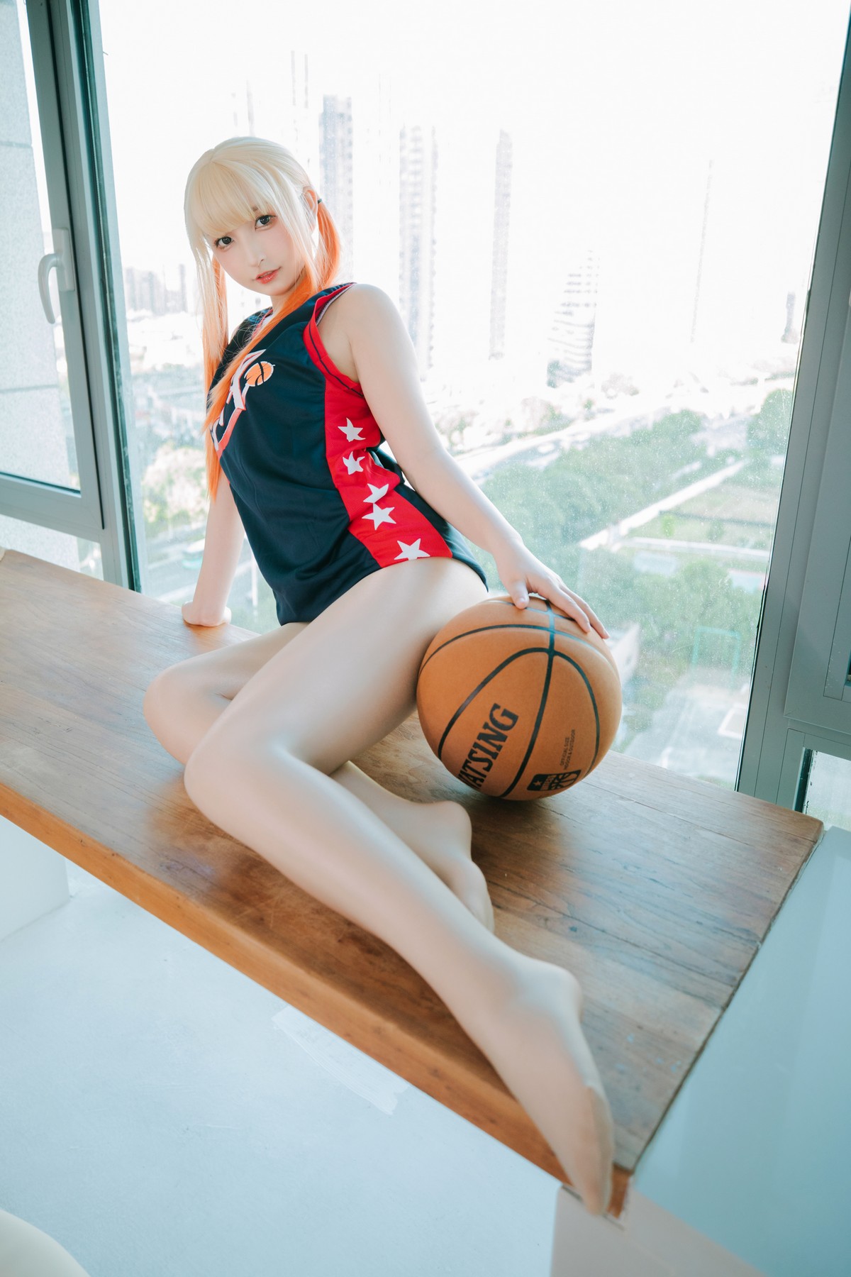 xgyw.top_萝莉美女神楽坂真冬啦啦队少女主题性感运动服系列配超薄肉丝秀完美身材诱惑写真150P