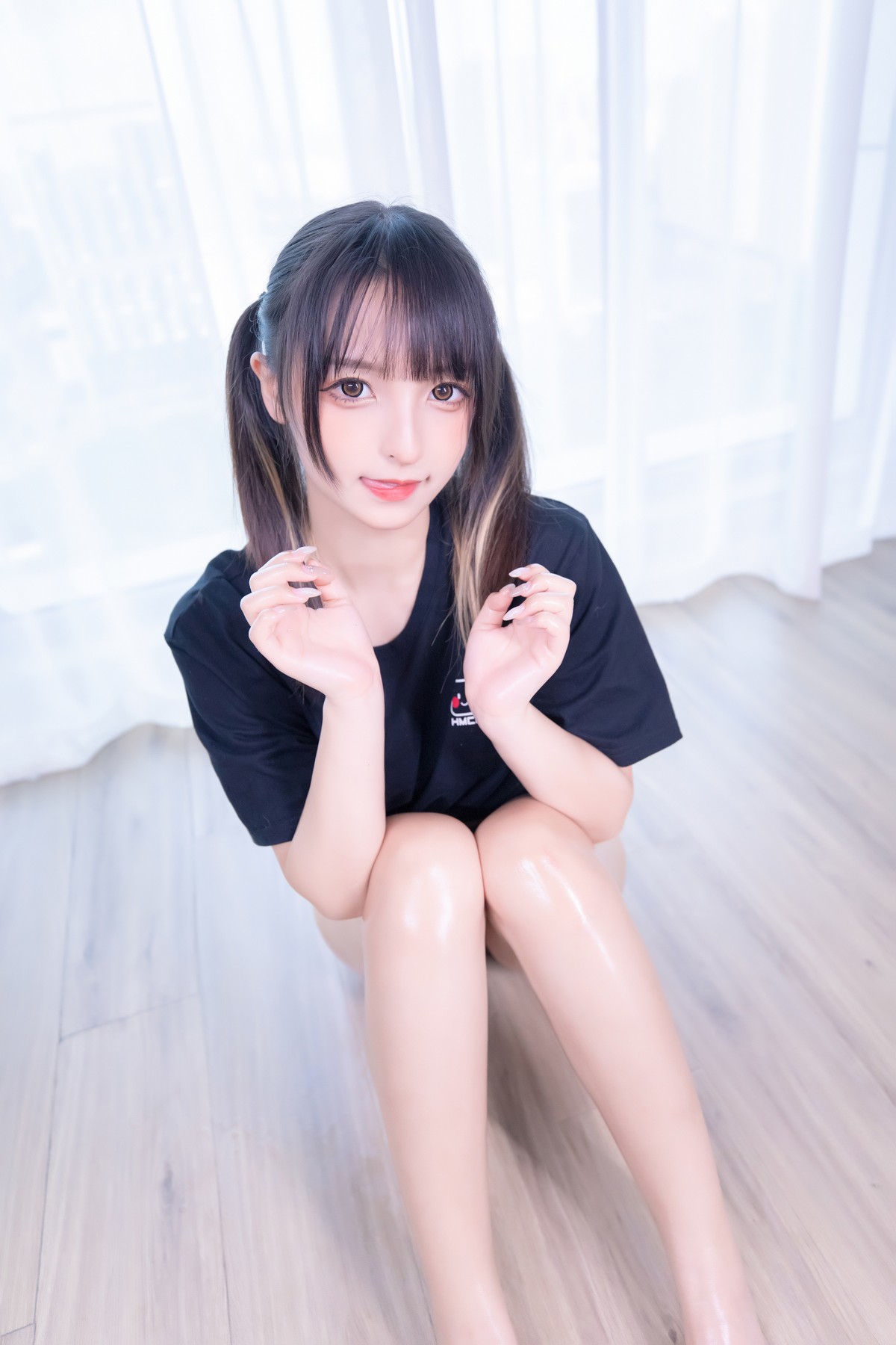 xgyw.top_萝莉美女神楽坂真冬牛仔裤女孩主题私房性感白色蕾丝内衣配牛仔短裤诱惑写真150P