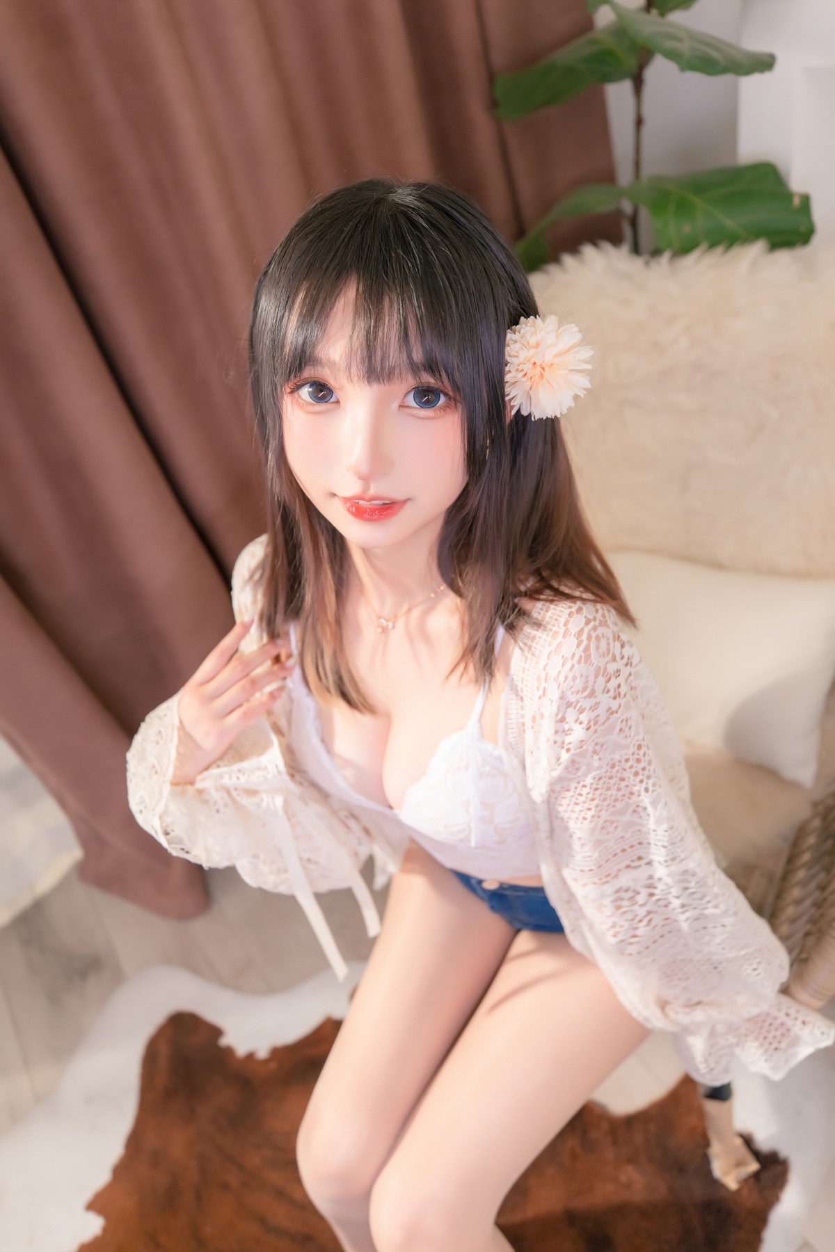 xgyw.top_萝莉美女神楽坂真冬牛仔裤女孩主题私房性感白色蕾丝内衣配牛仔短裤诱惑写真150P