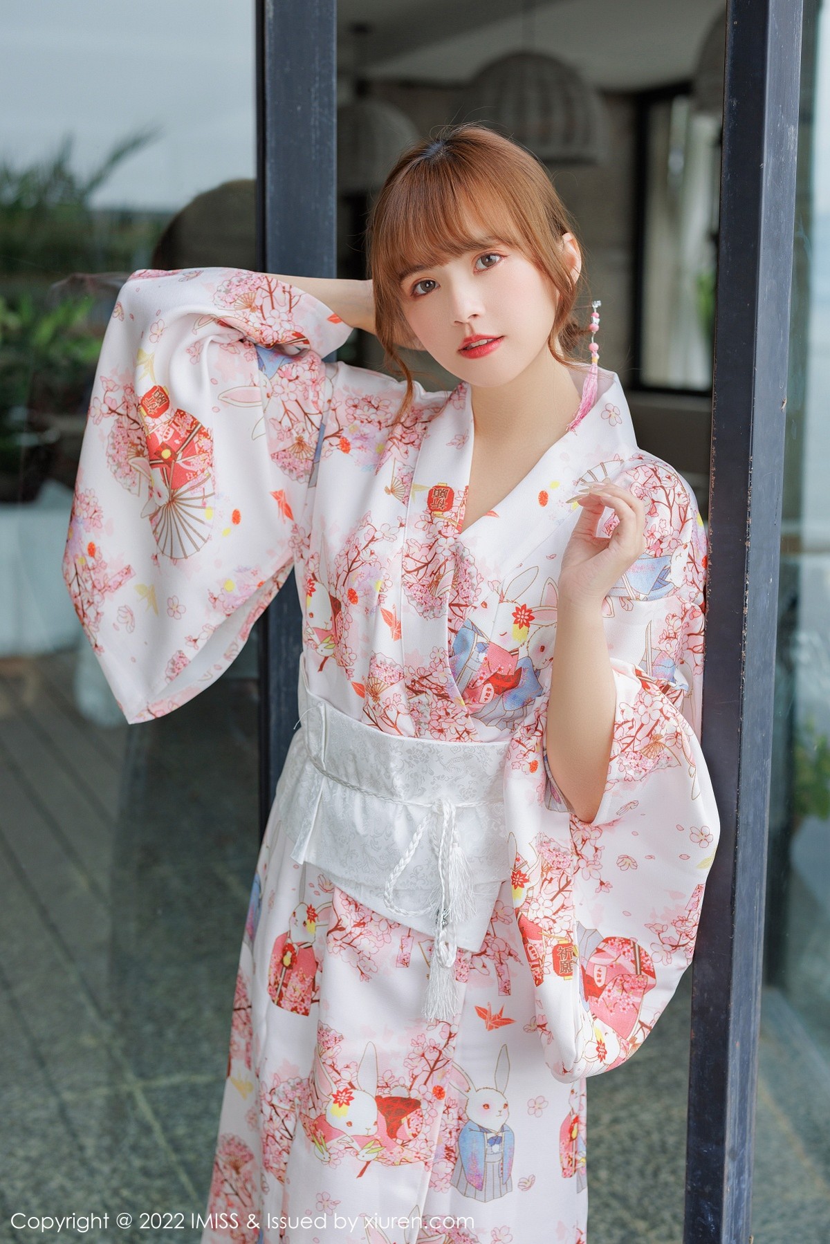 xgyw.top_[IMISS爱蜜社]Vol.676_模特张思允Nice云南心愿旅拍半脱和服露蕾丝内衣完美诱惑写真60P