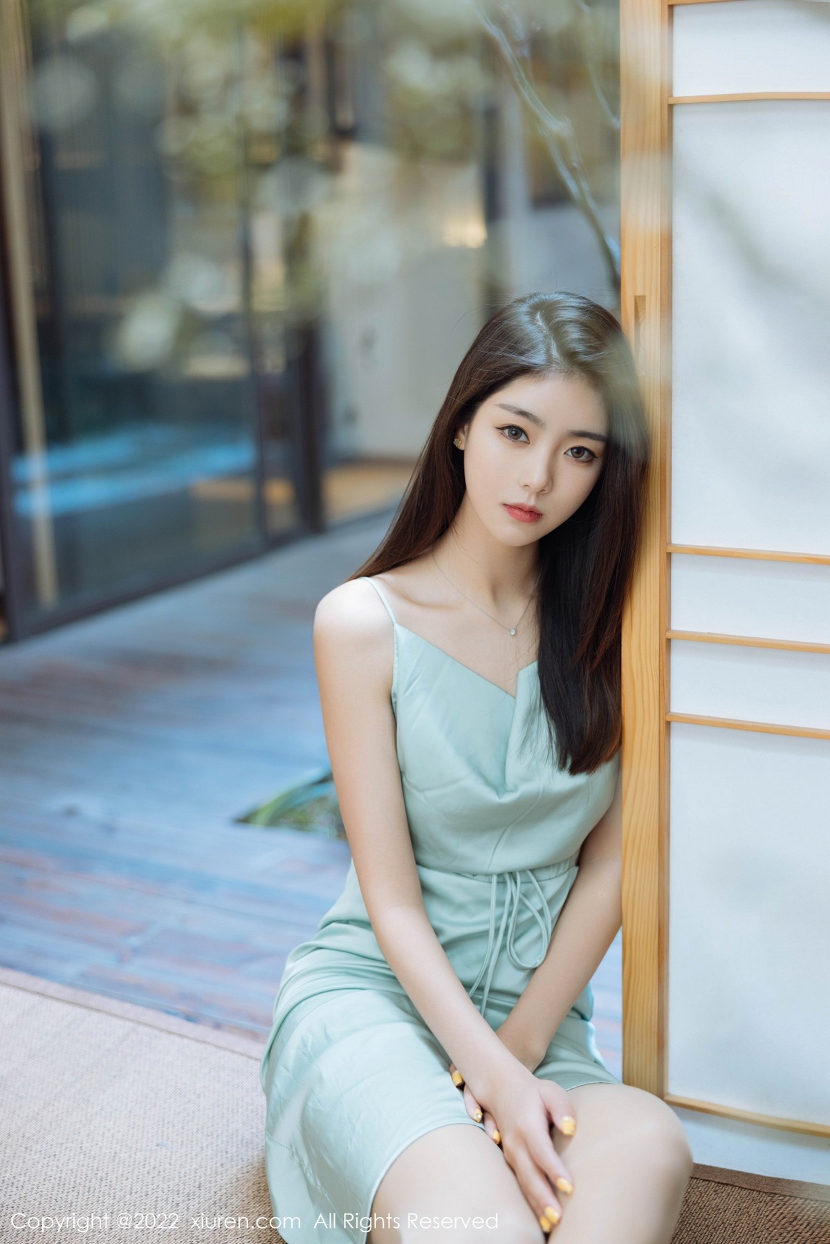 xgyw.top_XiuRen第4832期_模特可乐Vicky黑色收身服饰配超薄黑丝裤袜秀完美身材诱惑写真45P