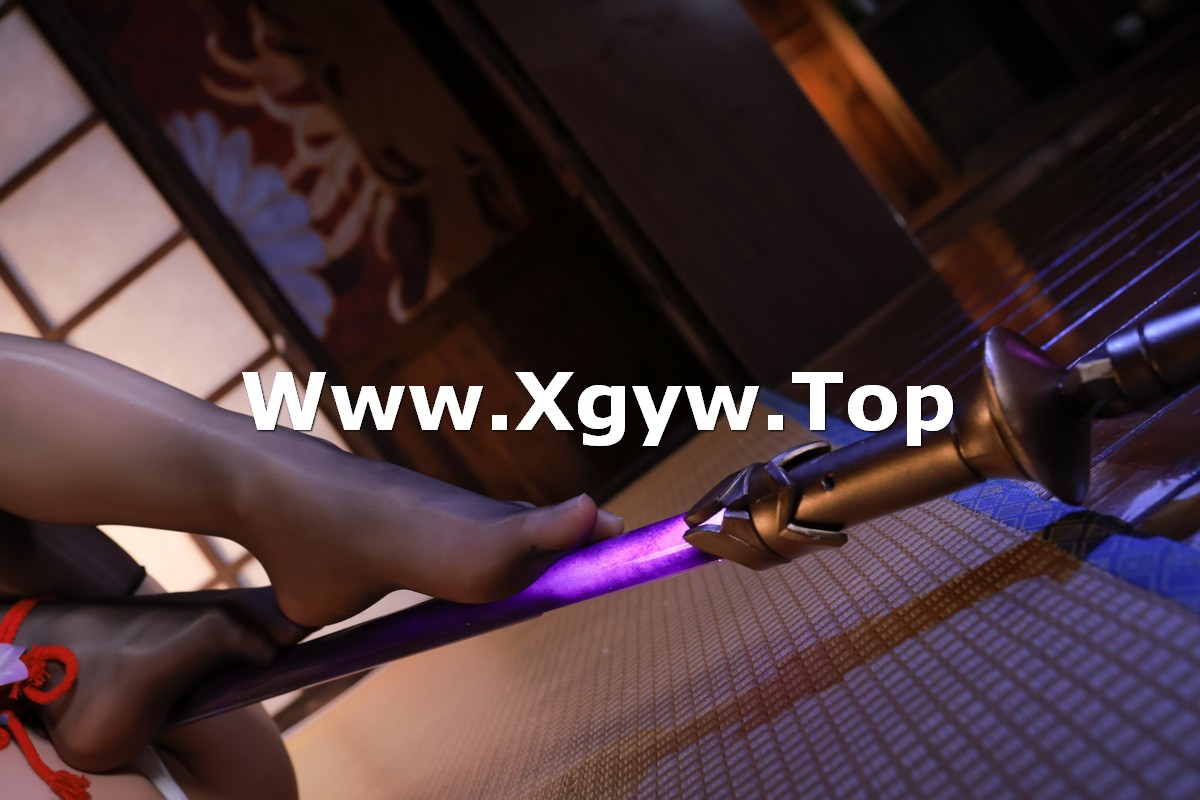 xgyw.top_动漫博主水淼Aqua雷电将军主题私房性感美女战士装扮低胸服饰秀豪乳诱惑写真130P