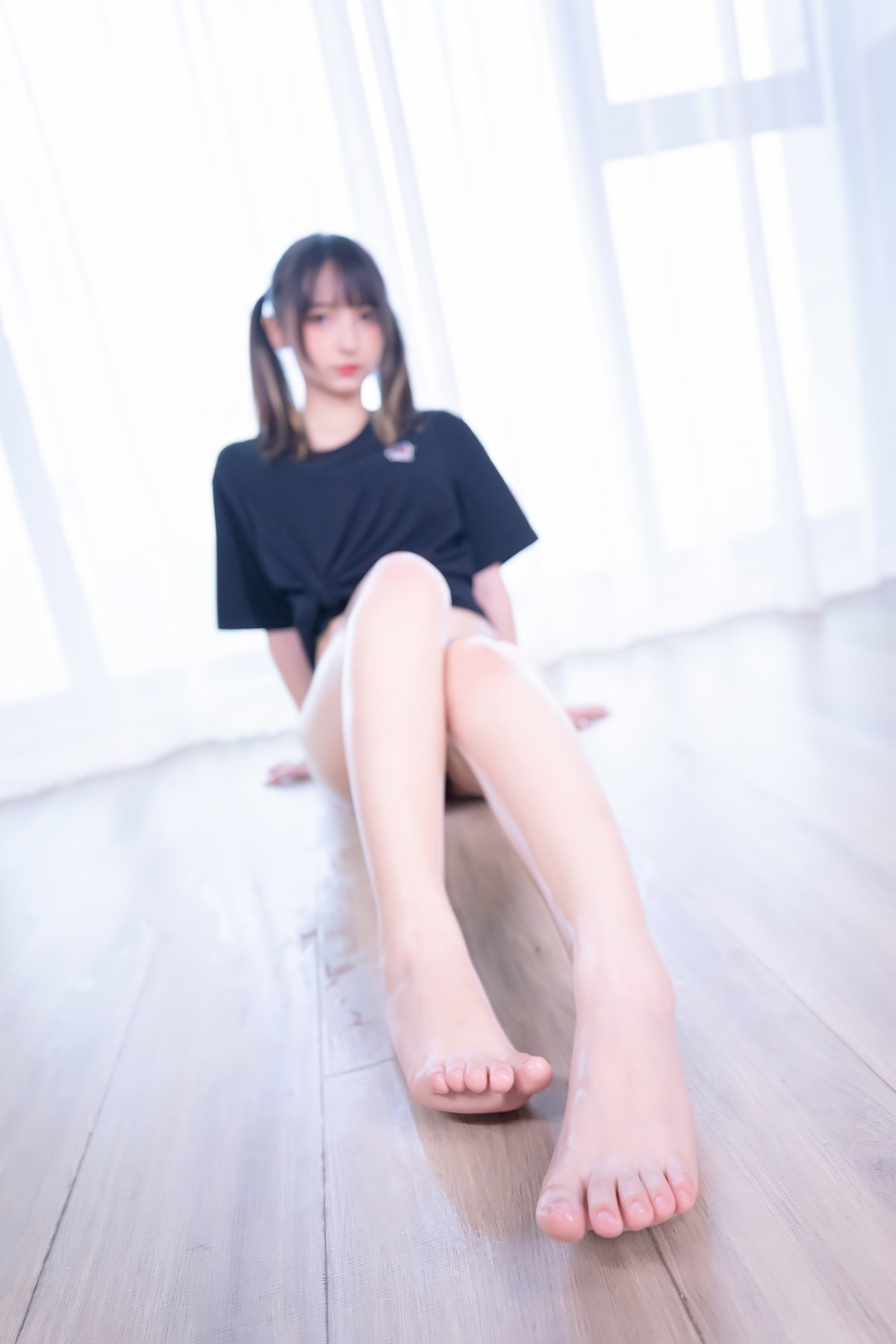 xgyw.top_萝莉美女神楽坂真冬牛仔裤女孩主题私房性感白色蕾丝内衣配牛仔短裤诱惑写真150P