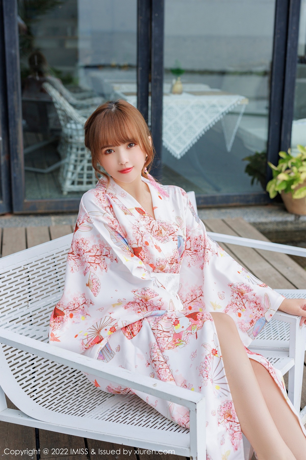 xgyw.top_[IMISS爱蜜社]Vol.676_模特张思允Nice云南心愿旅拍半脱和服露蕾丝内衣完美诱惑写真60P