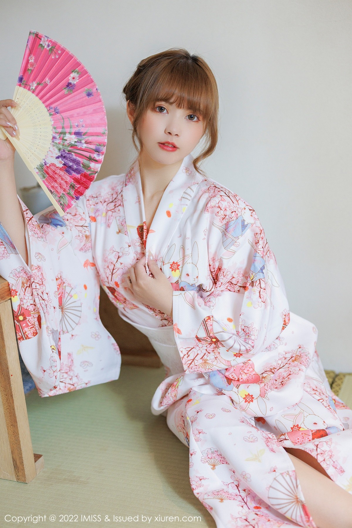 xgyw.top_[IMISS爱蜜社]Vol.676_模特张思允Nice云南心愿旅拍半脱和服露蕾丝内衣完美诱惑写真60P