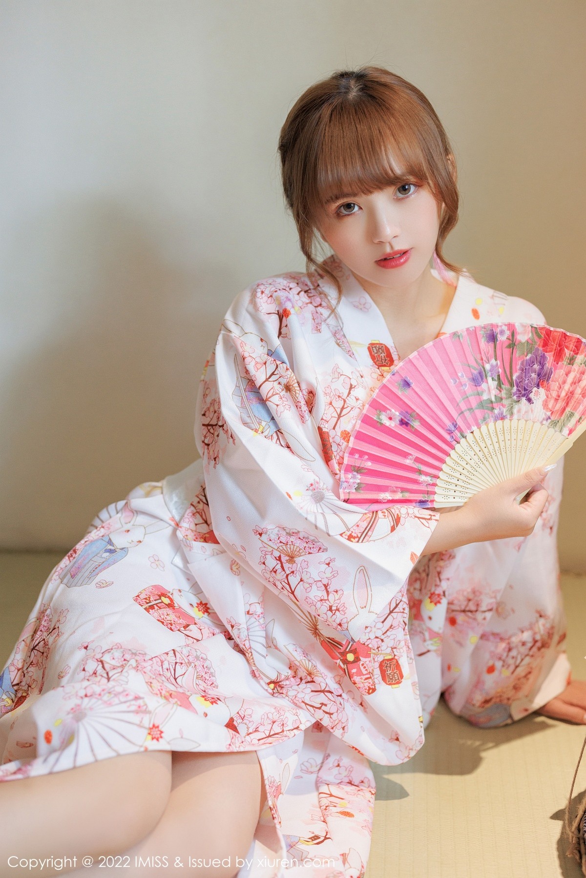 xgyw.top_[IMISS爱蜜社]Vol.676_模特张思允Nice云南心愿旅拍半脱和服露蕾丝内衣完美诱惑写真60P