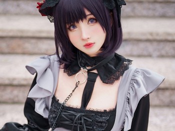 网络青春美女rioko凉凉子黑江雫主题户外性感黑色低胸服饰配蕾丝吊袜撩人骚扰写真31P