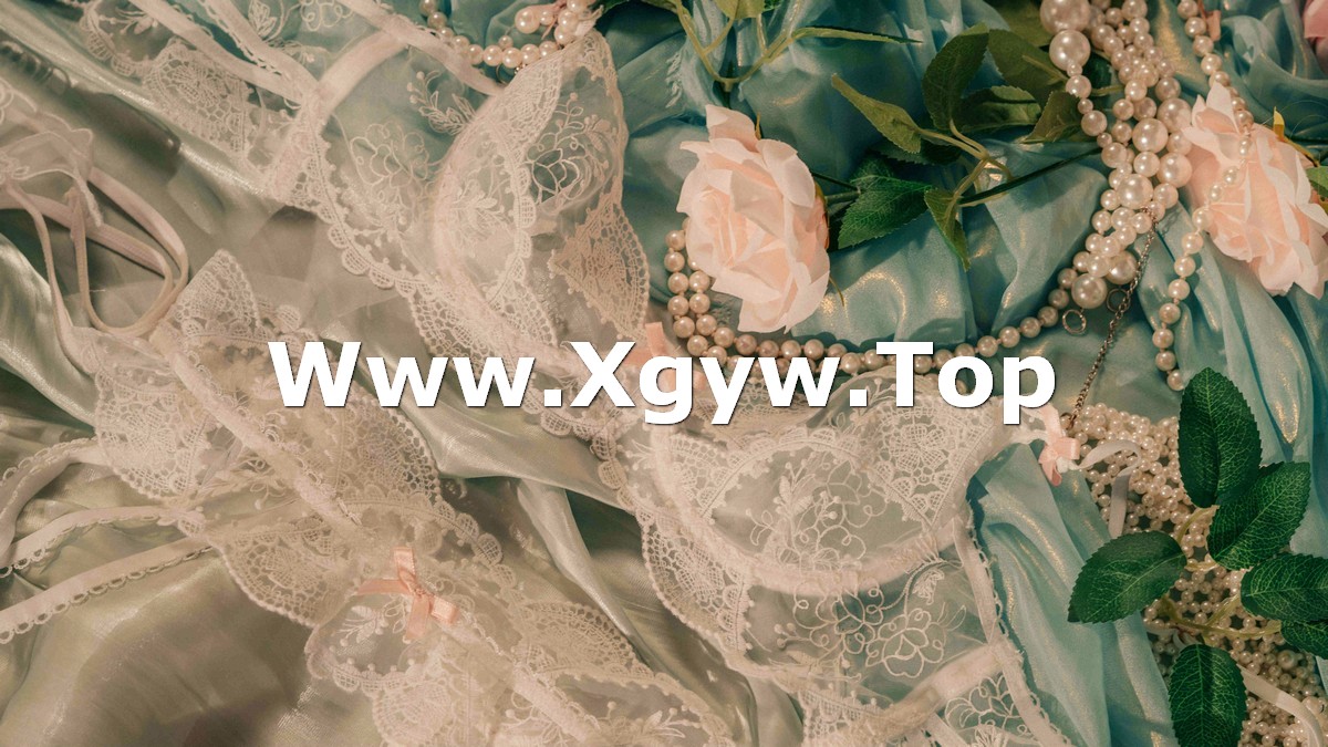 xgyw.top_Coser美女云溪溪奶桃油画少女主题脱薄纱服饰露性感内衣秀豪乳遮点诱惑写真40P