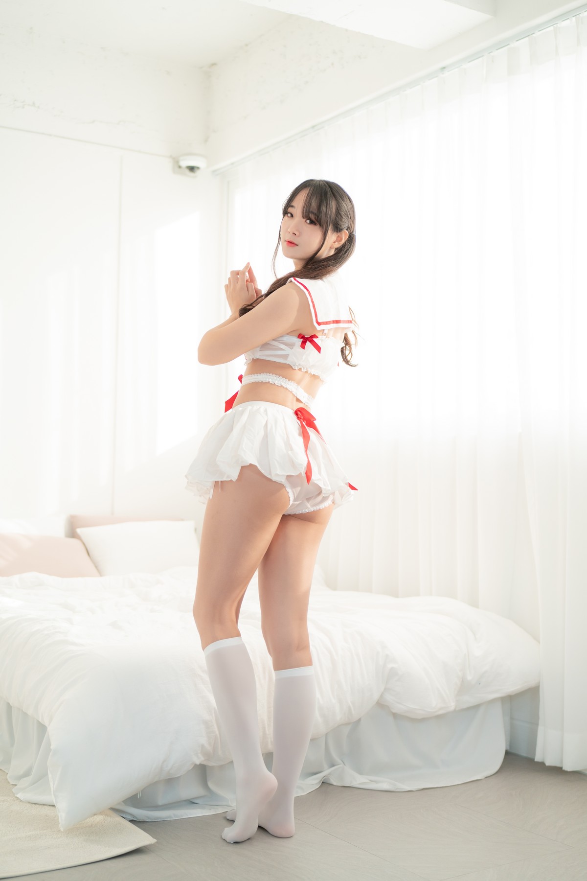 xgyw.top_韩国美女LUPPI水手制服主题私房半截水手服 黑色薄纱配黑丝袜迷人诱惑写真128P