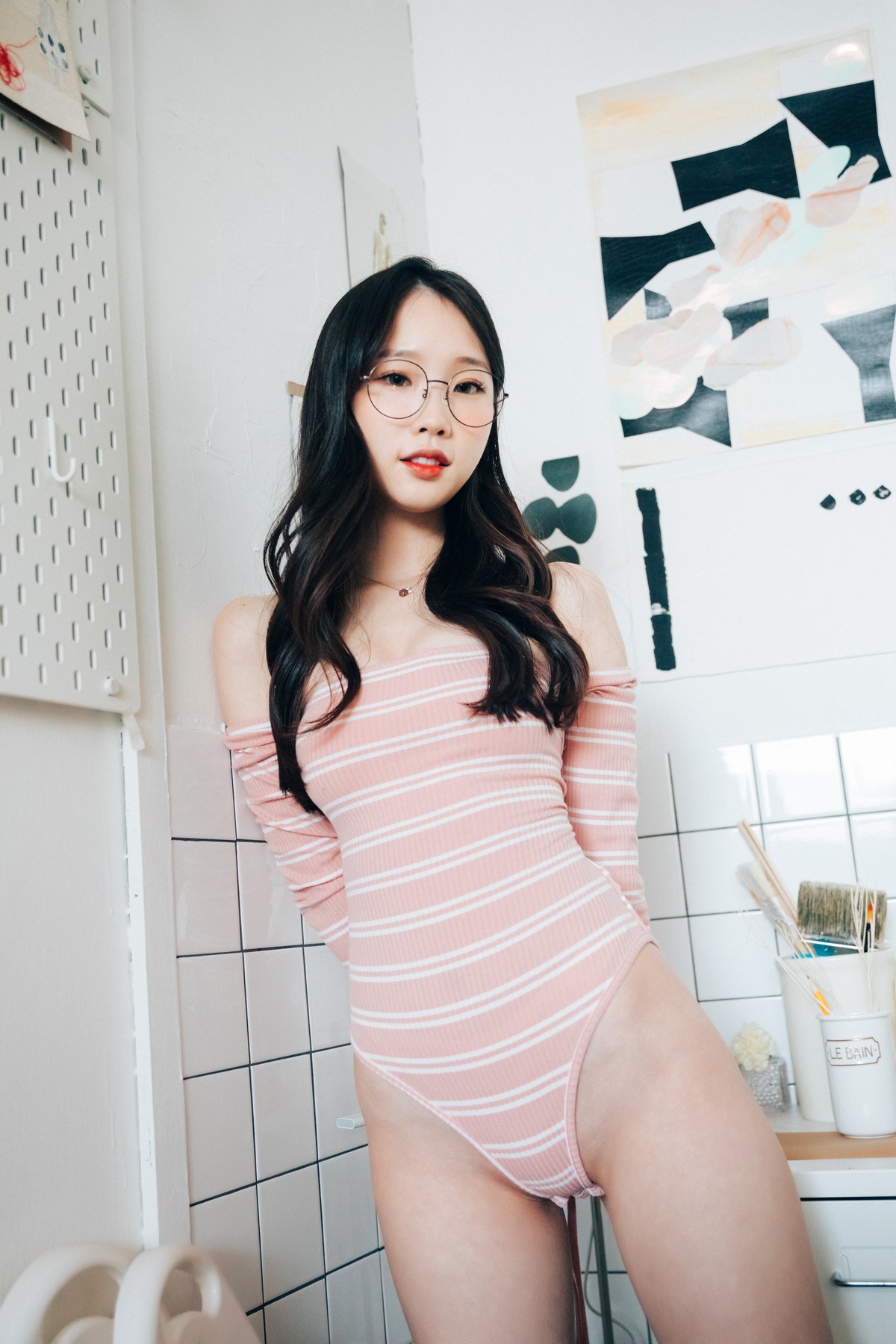 xgyw.top_韩国美女Assistant私房服饰主题性感粉色高叉连体衣 肉色蕾丝内衣完美诱惑写真64P