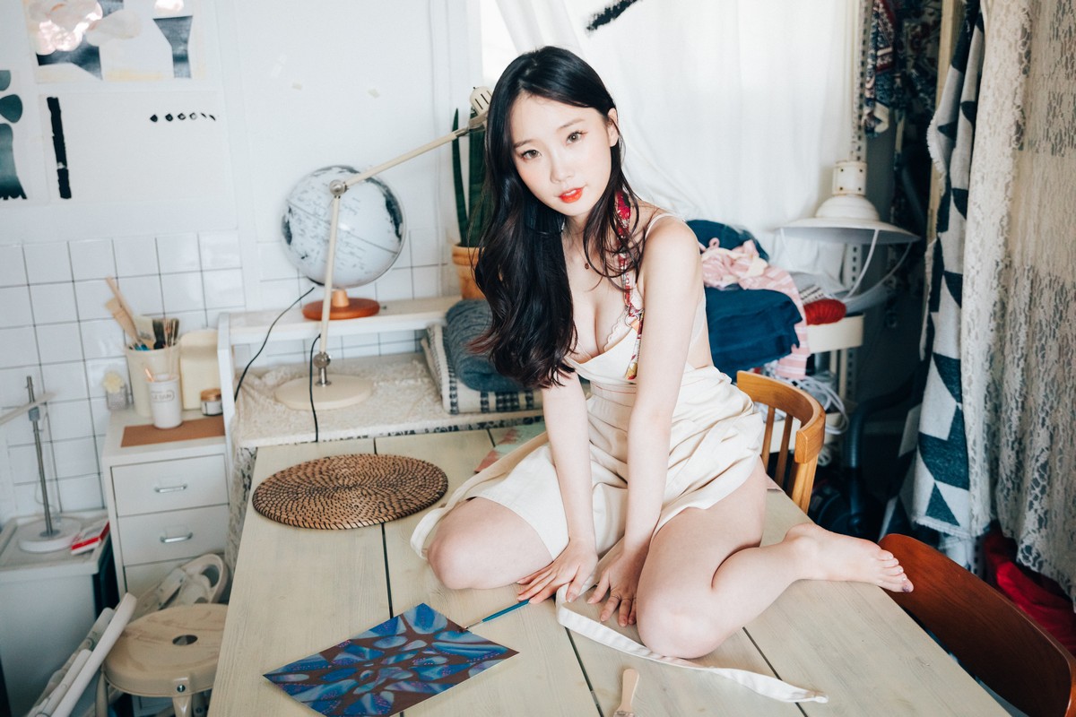 xgyw.top_韩国美女Assistant私房服饰主题性感粉色高叉连体衣 肉色蕾丝内衣完美诱惑写真64P