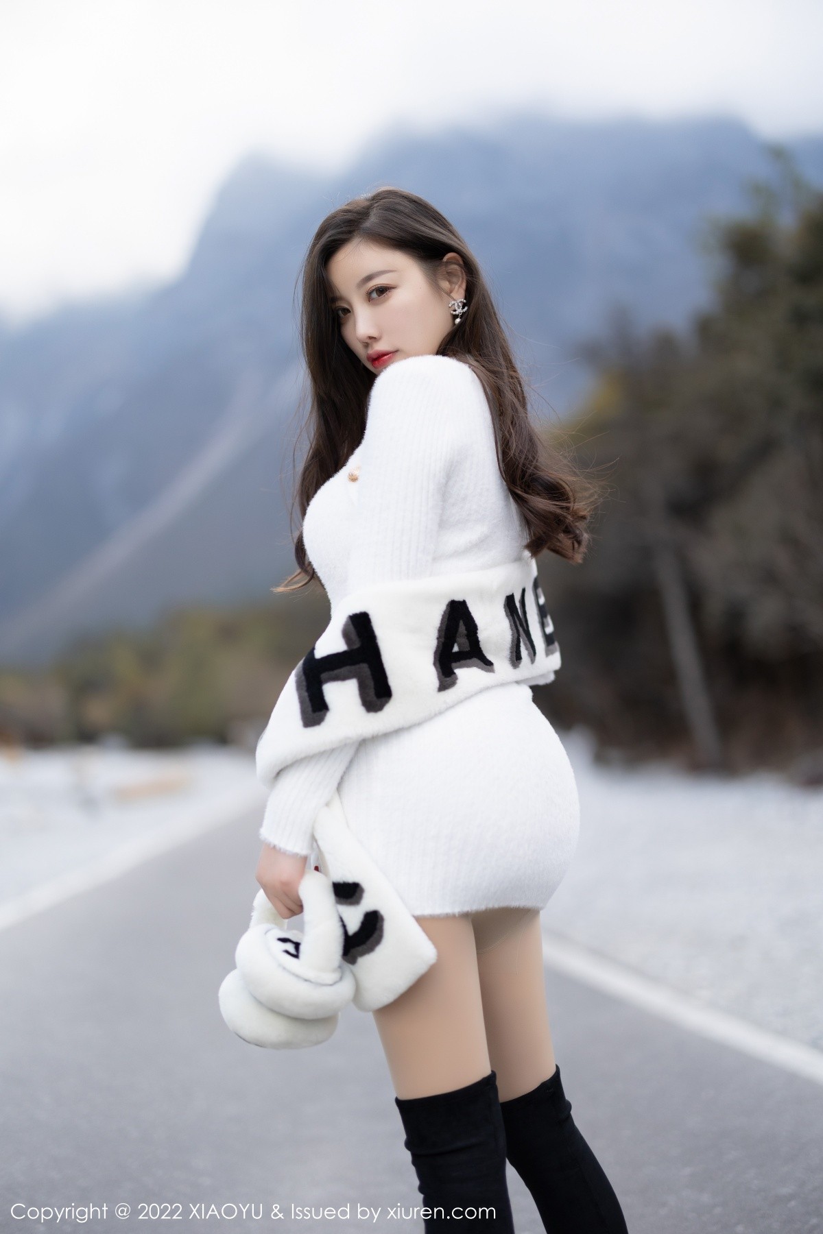 xgyw.top_[XiaoYu画语界]Vol.758_女神杨晨晨Yome丽江心愿旅拍三套服饰秀完美身材白嫩迷人写真97P