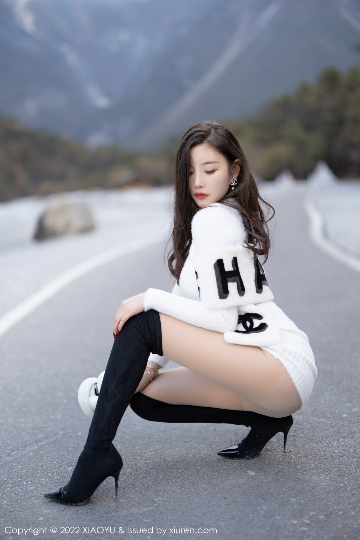 xgyw.top_[XiaoYu画语界]Vol.758_女神杨晨晨Yome丽江心愿旅拍三套服饰秀完美身材白嫩迷人写真97P