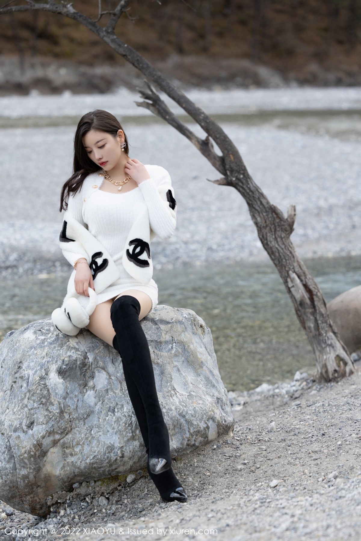 xgyw.top_[XiaoYu画语界]Vol.758_女神杨晨晨Yome丽江心愿旅拍三套服饰秀完美身材白嫩迷人写真97P