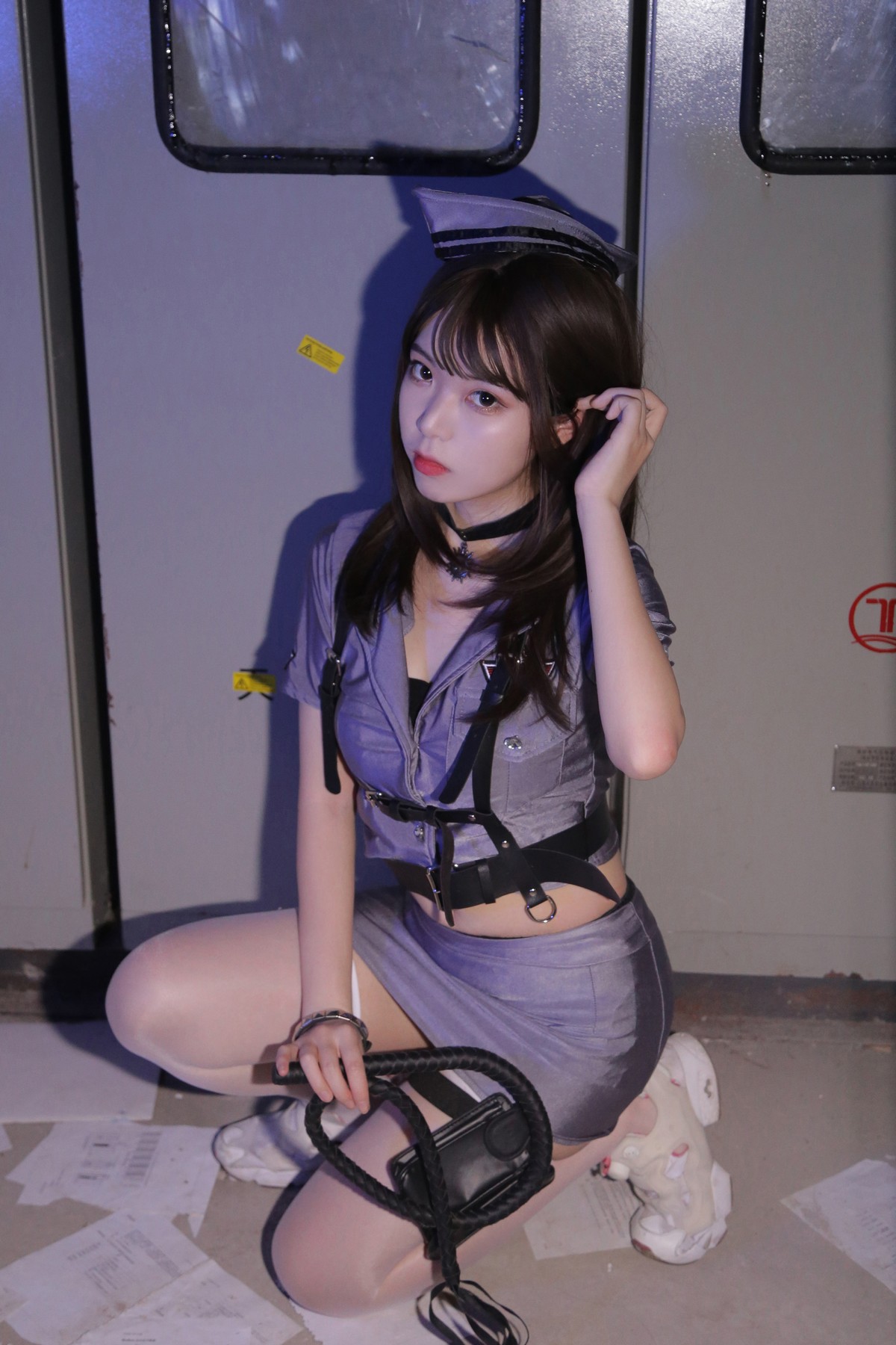 xgyw.top_微博妹子Fushii_海堂极探侦道主题户外性感女警制服短裙配白丝袜完美诱惑写真31P