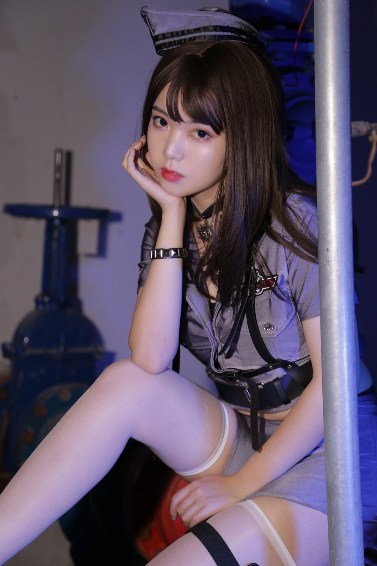 xgyw.top_微博妹子Fushii_海堂极探侦道主题户外性感女警制服短裙配白丝袜完美诱惑写真31P