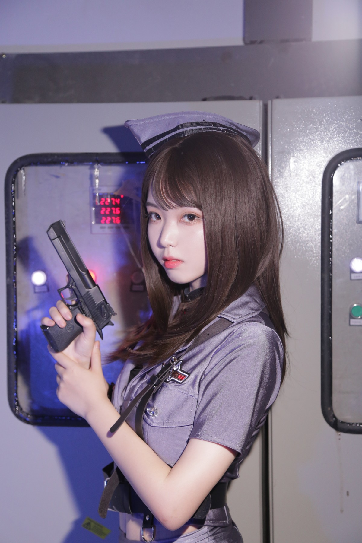 xgyw.top_微博妹子Fushii_海堂极探侦道主题户外性感女警制服短裙配白丝袜完美诱惑写真31P