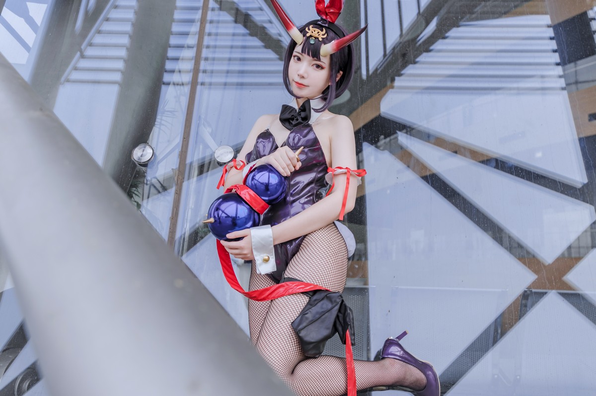xgyw.top_微博妹子Fushii_海堂酒吞兔女郎主题高叉连体衣配黑丝网袜秀完美身材诱惑写真31P