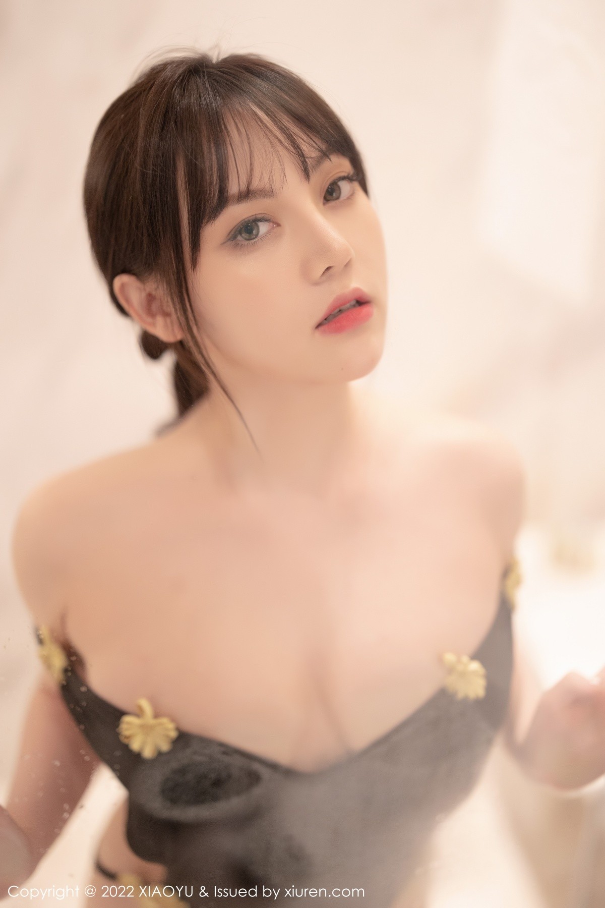 xgyw.top_[XiaoYu画语界]Vol.761_模特豆瓣酱私房性感粉色轻透服饰配白丝袜秀丰满身材诱惑写真74P