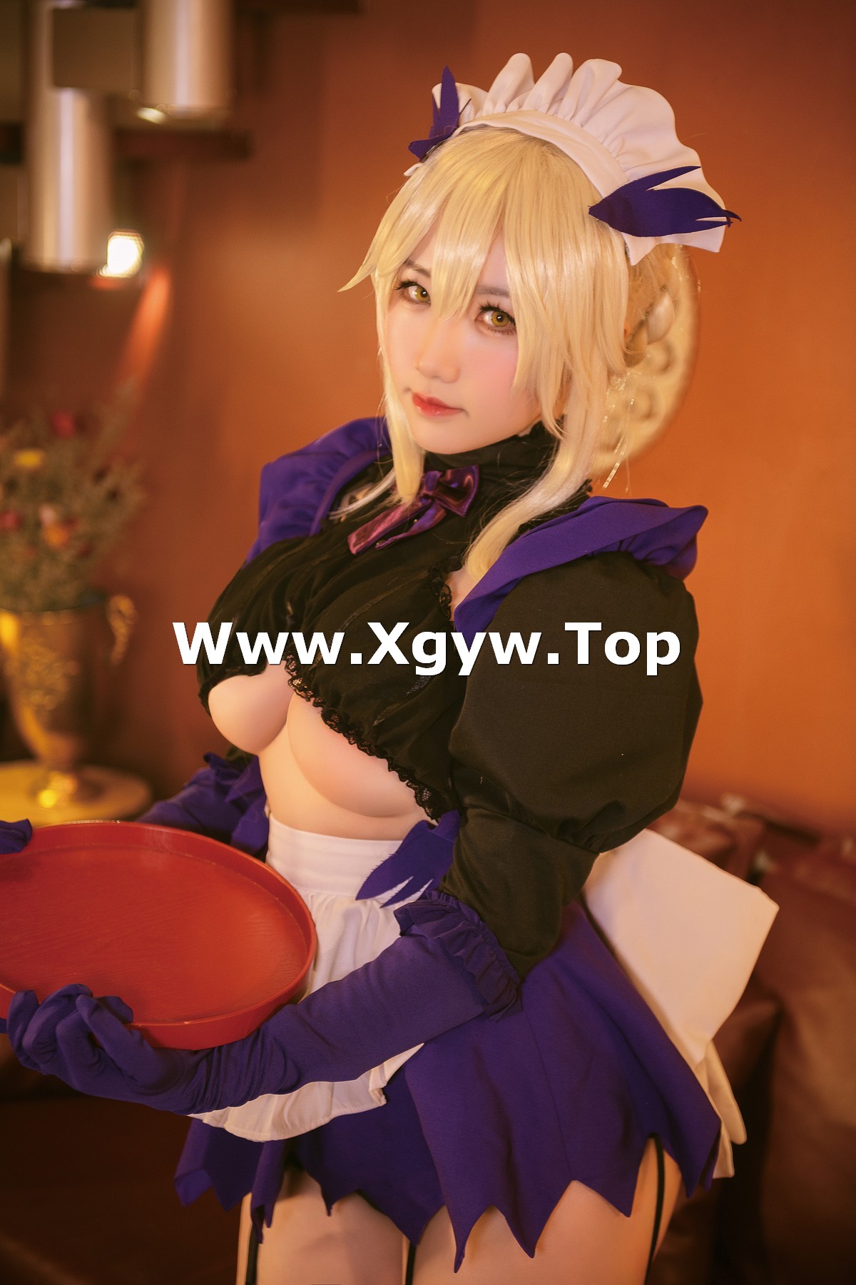 xgyw.top_微肉感萌妹是本末末黑枪呆女仆主题私房性感黑色露胸女仆装配黑丝吊袜诱惑写真28P