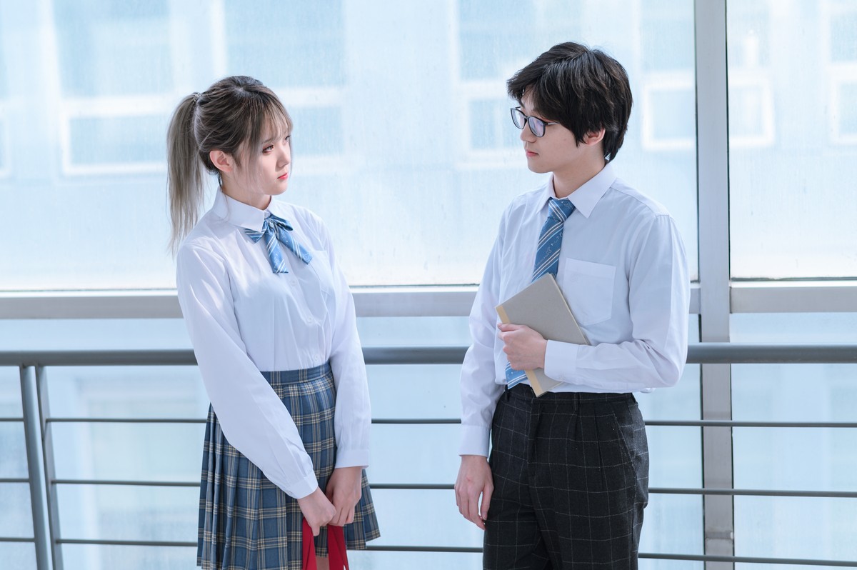 xgyw.top_Coser美女Akisoso秋楚楚双人调色主题校园内性感JK学生装秀美腿迷人写真46P