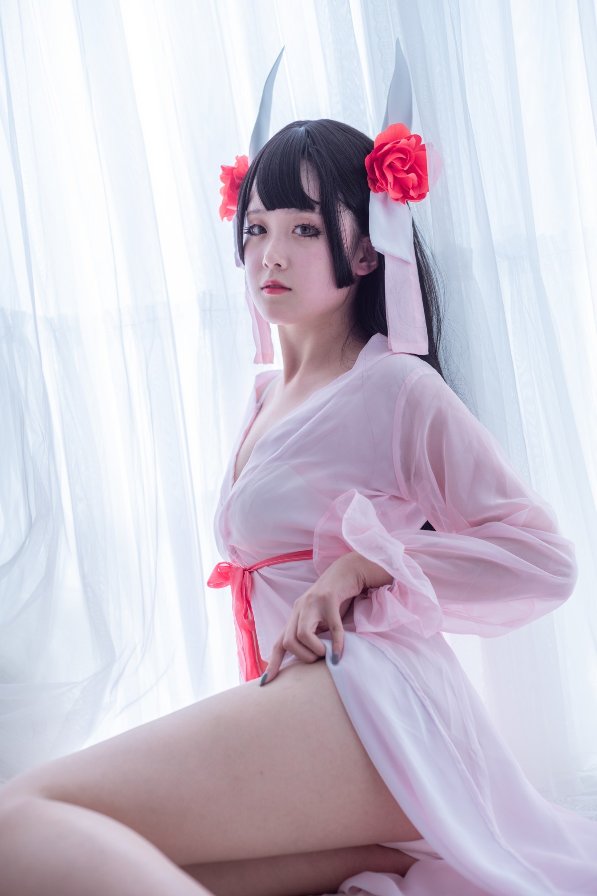 xgyw.top_Coser美女Akisoso秋楚楚天津调色主题私房性感粉色薄纱服饰秀白嫩美腿诱惑写真38P