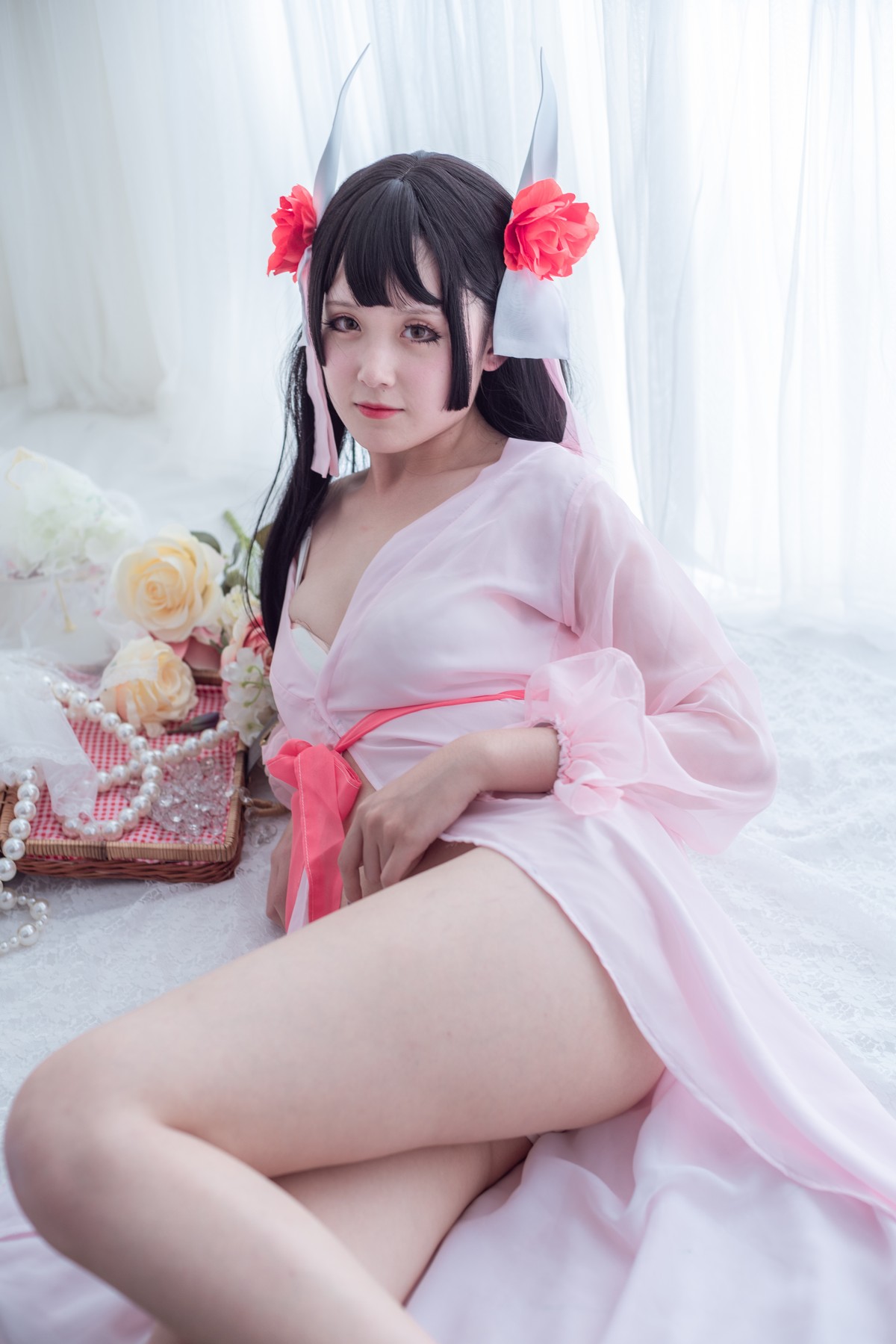 xgyw.top_Coser美女Akisoso秋楚楚天津调色主题私房性感粉色薄纱服饰秀白嫩美腿诱惑写真38P
