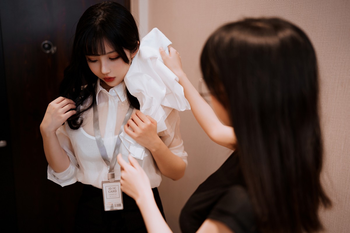 xgyw.top_网络美女rioko凉凉子&面饼仙儿双人黑丝主题私房OL制服下超薄黑丝秀美腿诱惑写真91P