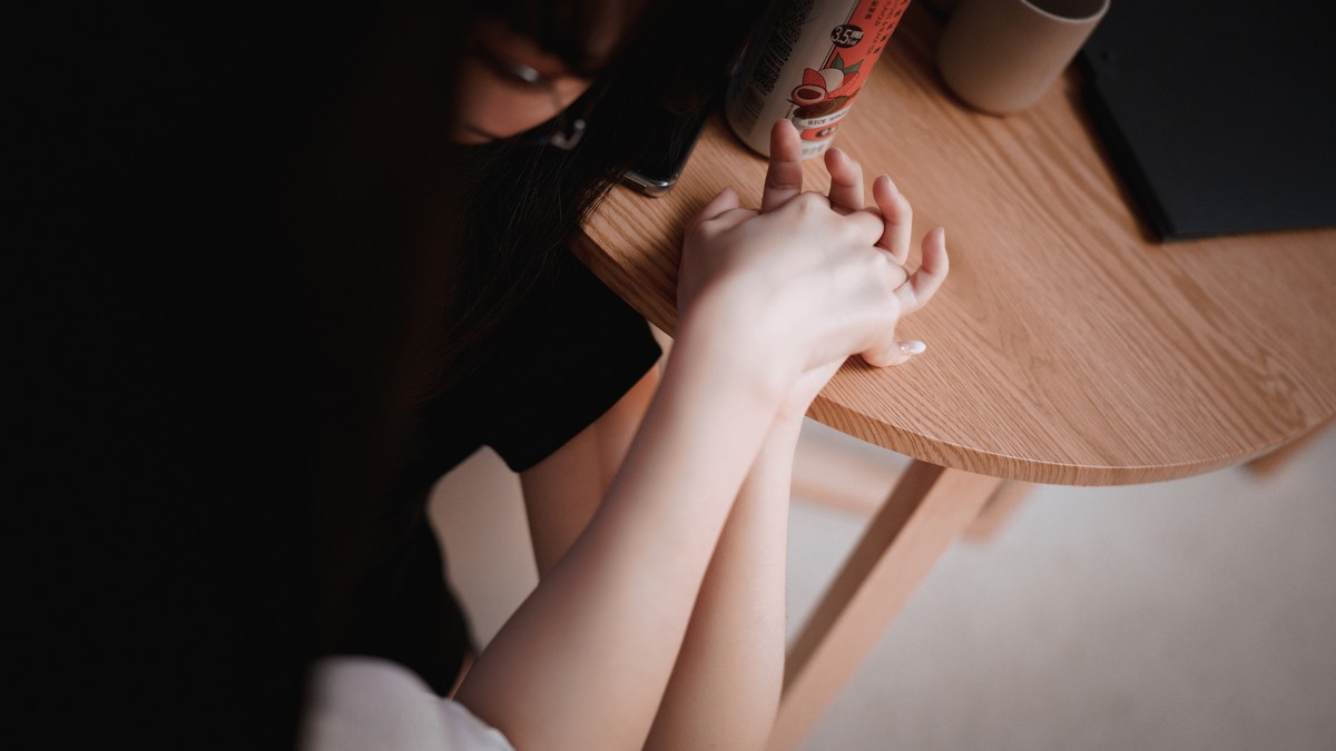 xgyw.top_网络美女rioko凉凉子&面饼仙儿双人黑丝主题私房OL制服下超薄黑丝秀美腿诱惑写真91P
