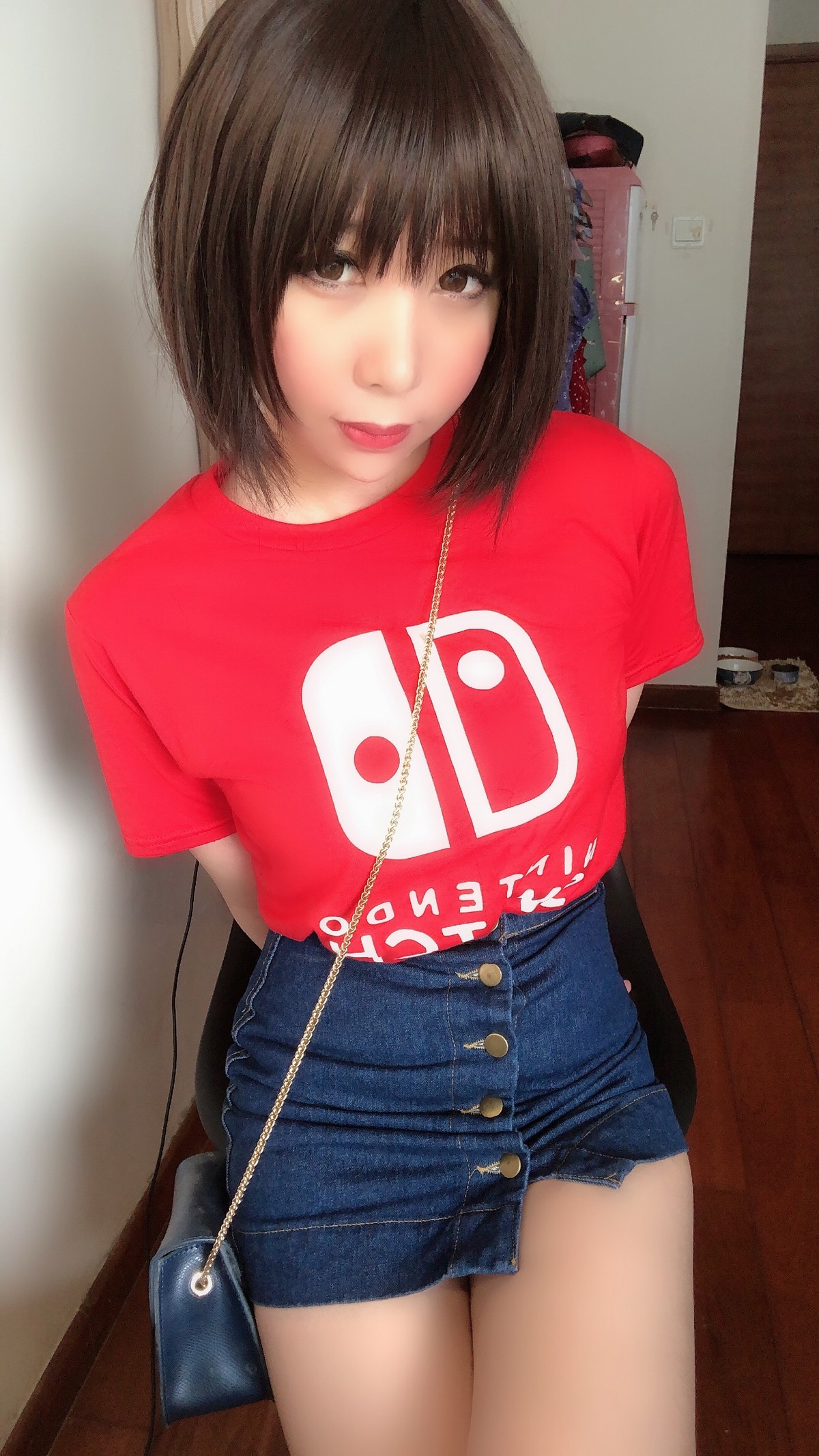 xgyw.top_Coser美女鹿野希火红诱惑主题私房半脱上衣露性感蕾丝内衣秀丰满身材诱惑写真181P