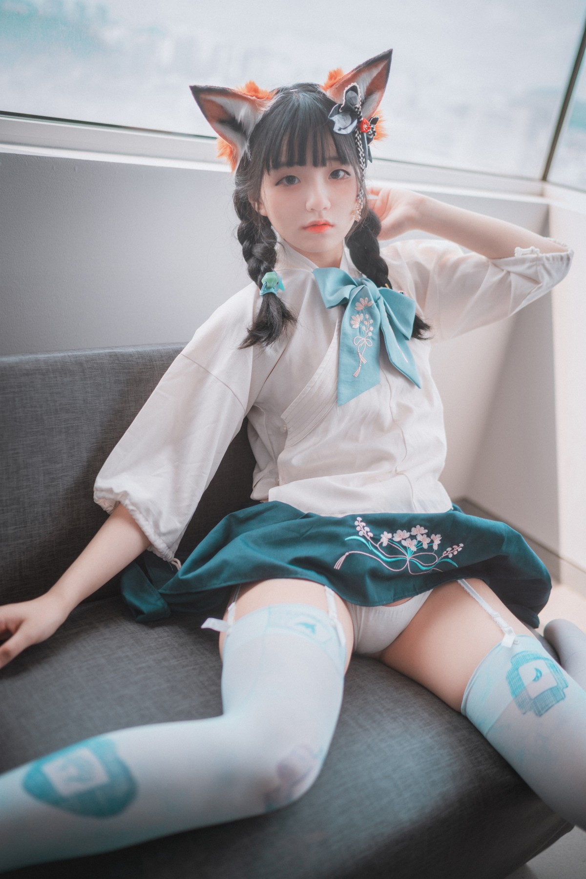 xgyw.top_[DJAWA]No.003_韩国美女Jenny_Kitune in Hanfu主题蕾丝吊袜秀翘臀诱惑写真52P