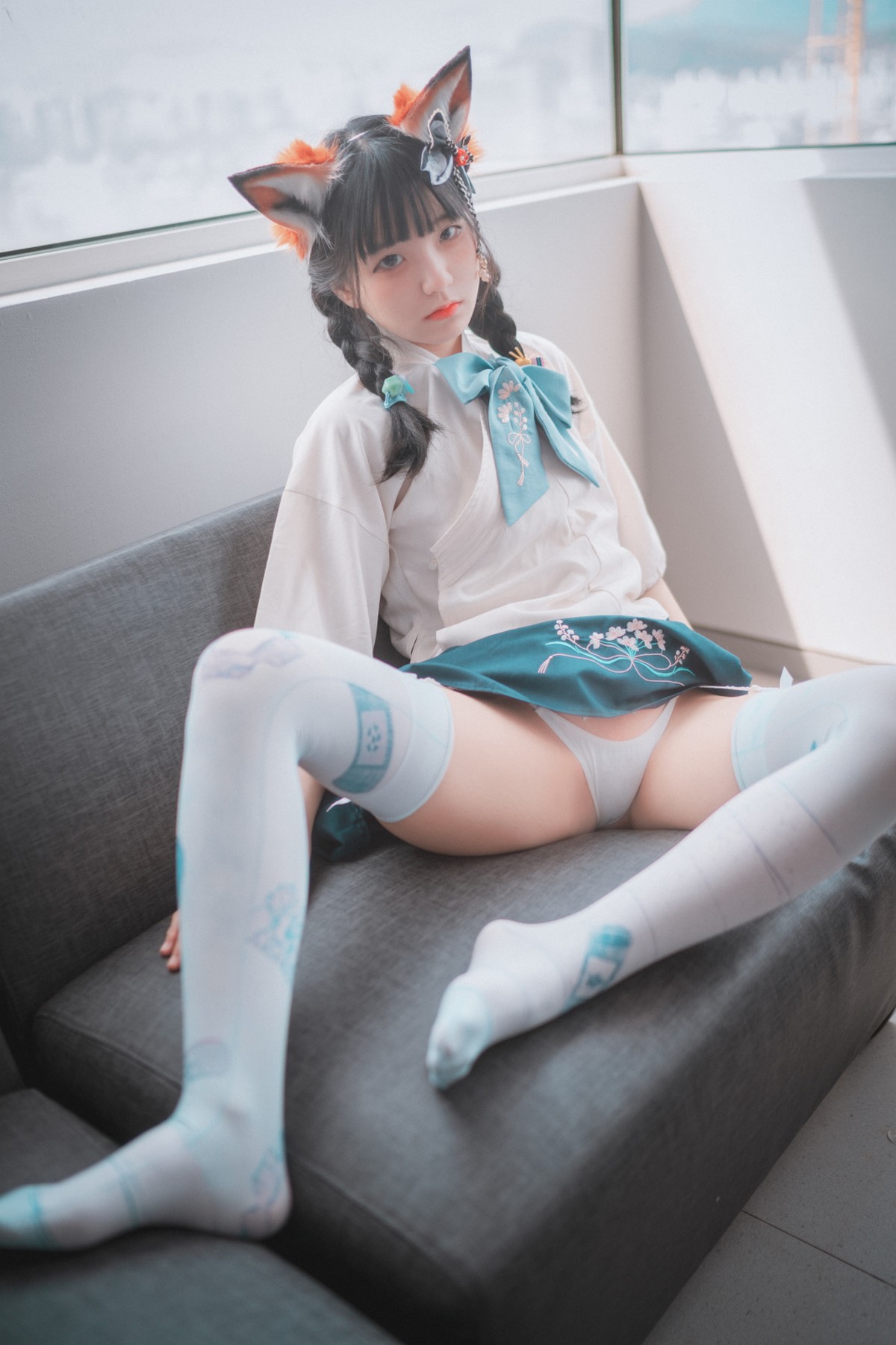 xgyw.top_[DJAWA]No.003_韩国美女Jenny_Kitune in Hanfu主题蕾丝吊袜秀翘臀诱惑写真52P