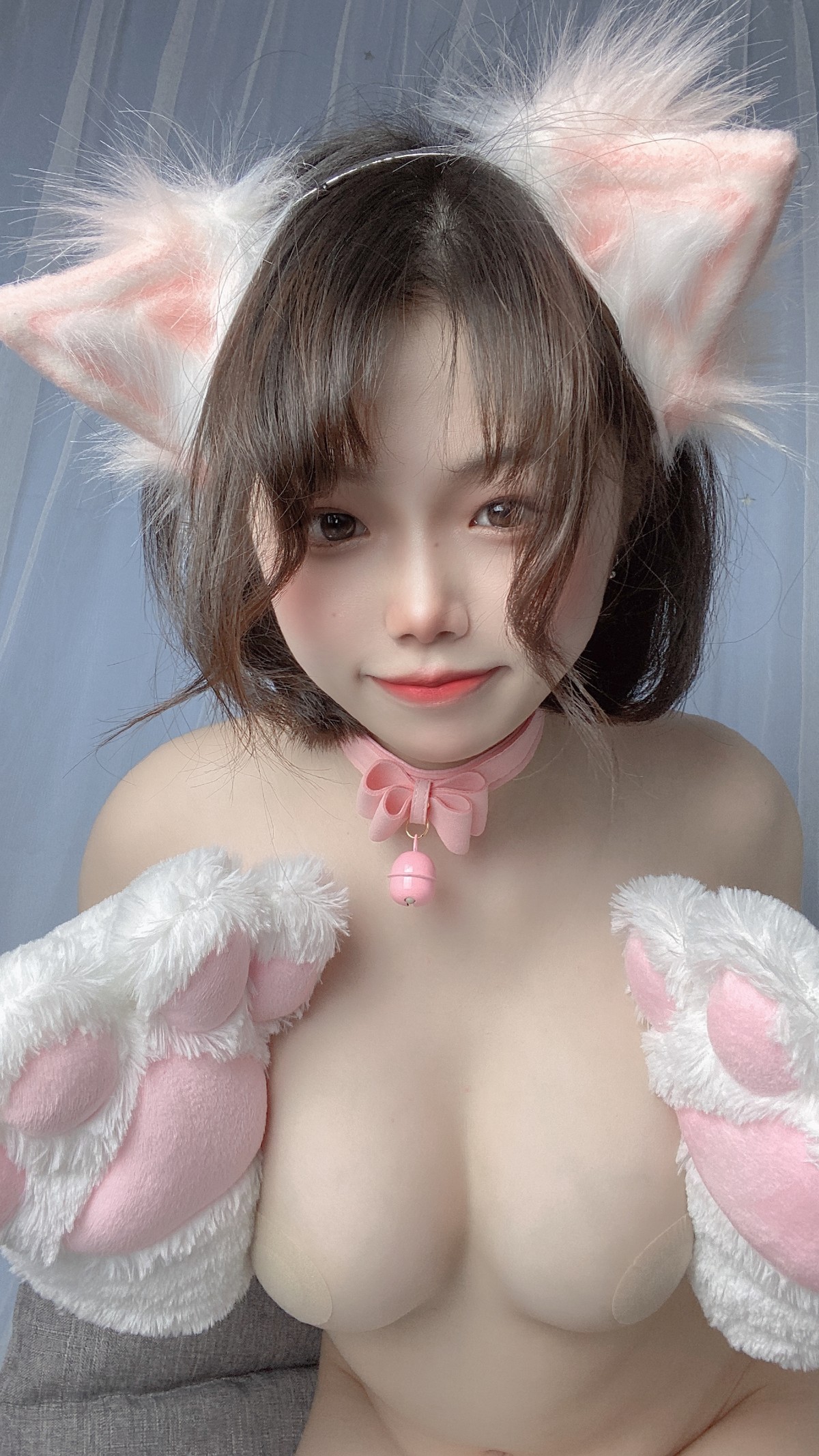 xgyw.top_网络美女七月喵子猫咪定制主题私房大尺度露豪乳遮点秀火辣身材极致诱惑写真59P