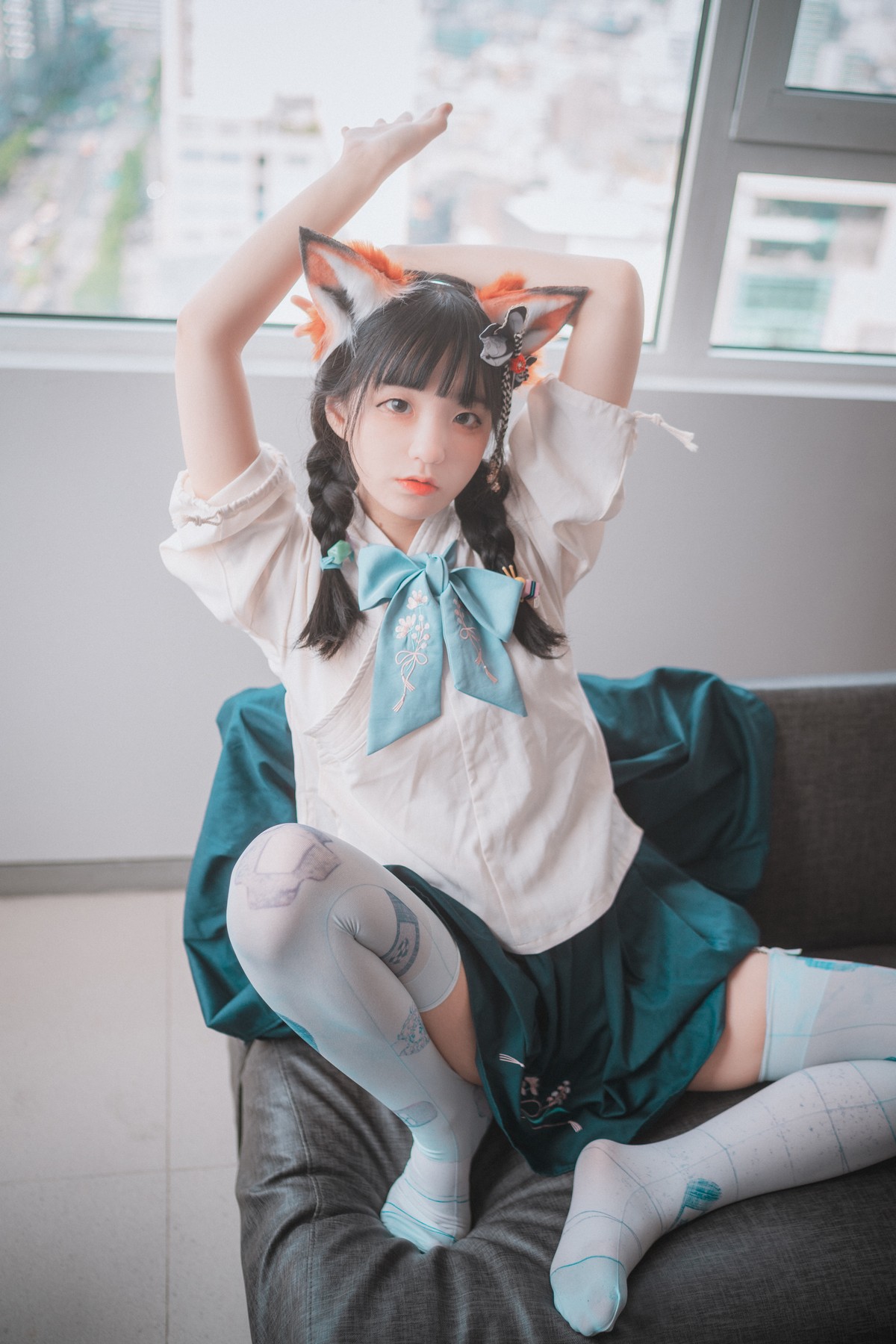 xgyw.top_[DJAWA]No.003_韩国美女Jenny_Kitune in Hanfu主题蕾丝吊袜秀翘臀诱惑写真52P