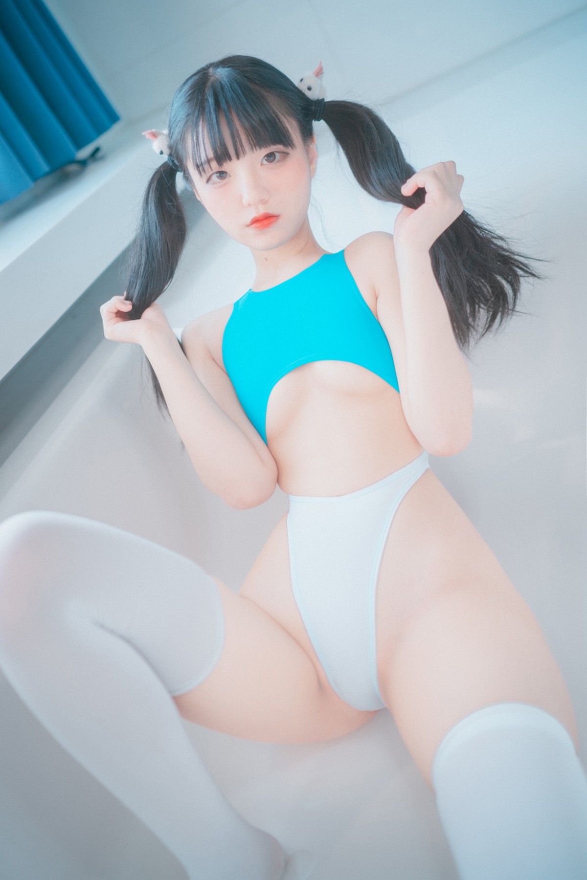 xgyw.top_[DJAWA]No.008_模特Jenny_Swimming Lessons主题私房连体泳衣配白丝袜诱惑写真91P