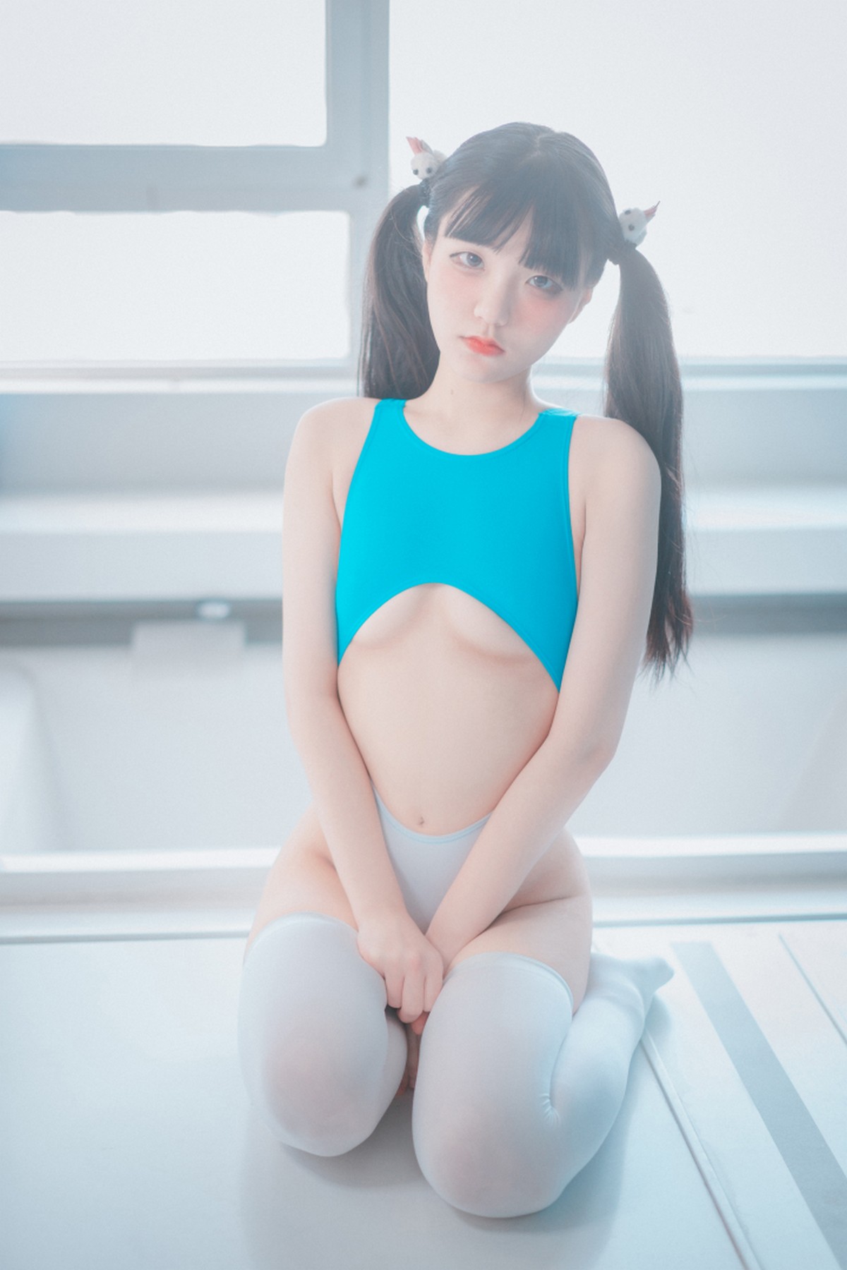 xgyw.top_[DJAWA]No.008_模特Jenny_Swimming Lessons主题私房连体泳衣配白丝袜诱惑写真91P