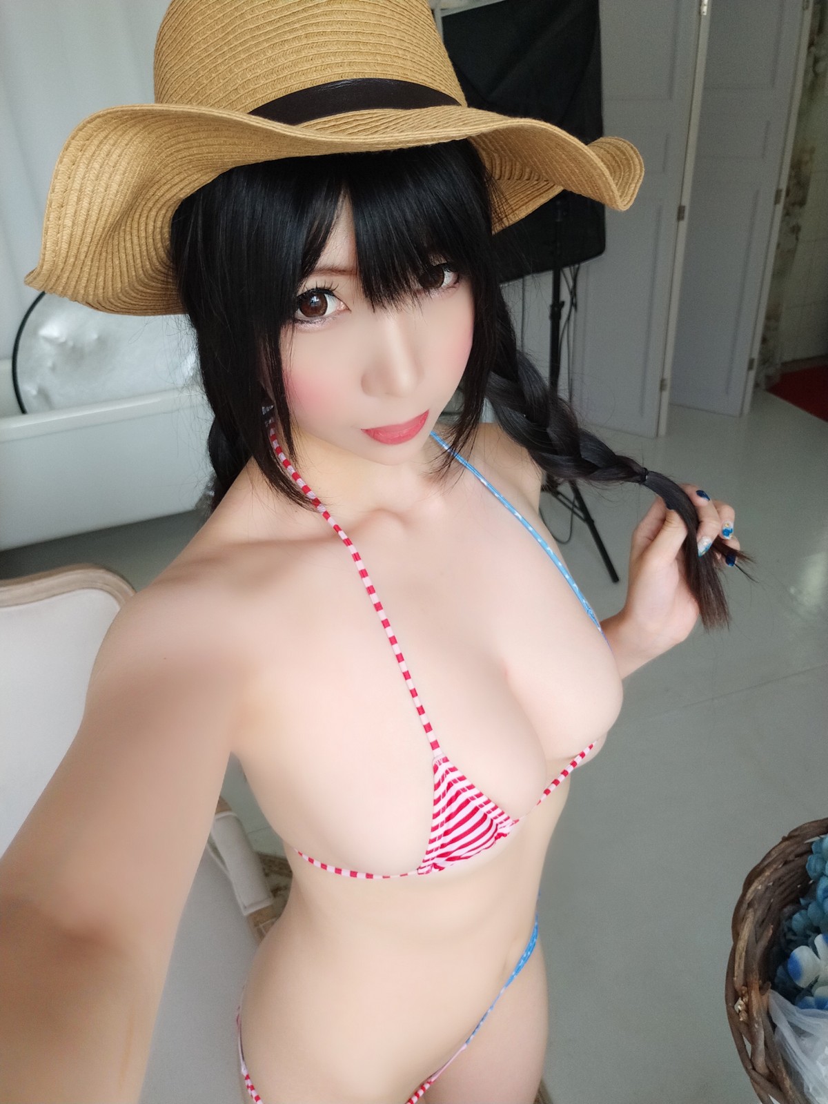 xgyw.top_Coser美女鹿野希牛仔女郎主题私房半脱露性感三点式内衣秀豪乳翘臀诱惑写真84P