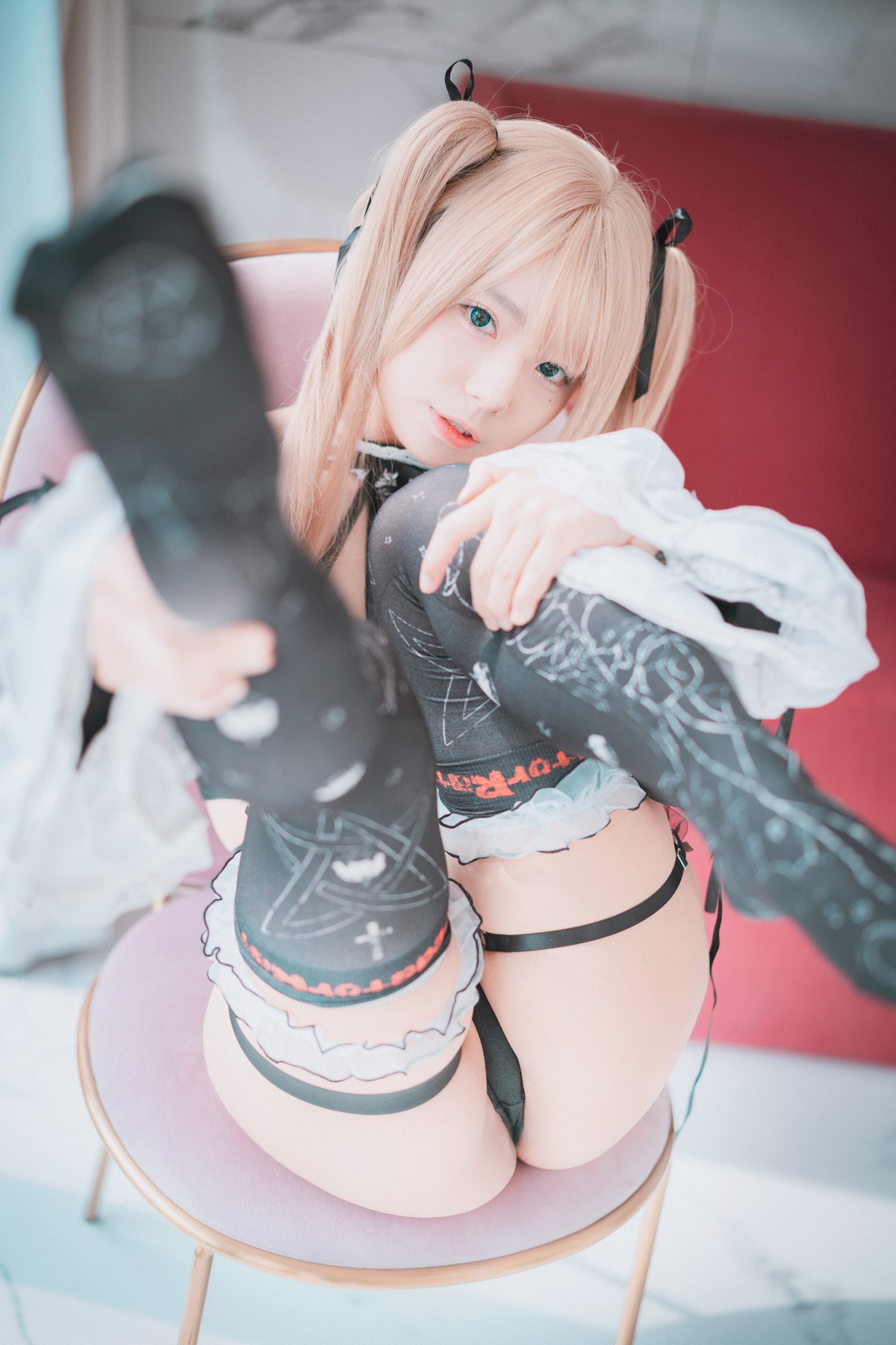 xgyw.top_[DJAWA]No.007_模特Maruemon_Blooming Blood Rose主题黑色服饰秀翘臀诱惑写真80P