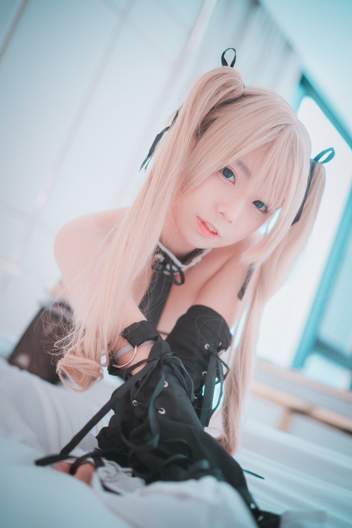 xgyw.top_[DJAWA]No.007_模特Maruemon_Blooming Blood Rose主题黑色服饰秀翘臀诱惑写真80P