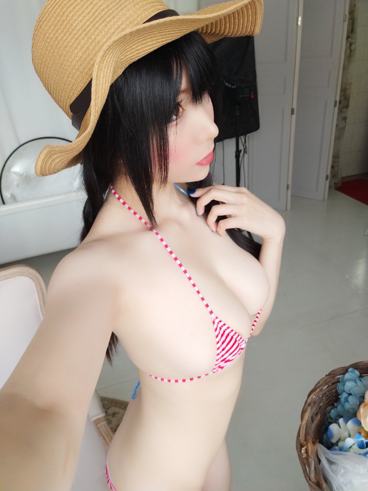 xgyw.top_Coser美女鹿野希牛仔女郎主题私房半脱露性感三点式内衣秀豪乳翘臀诱惑写真84P