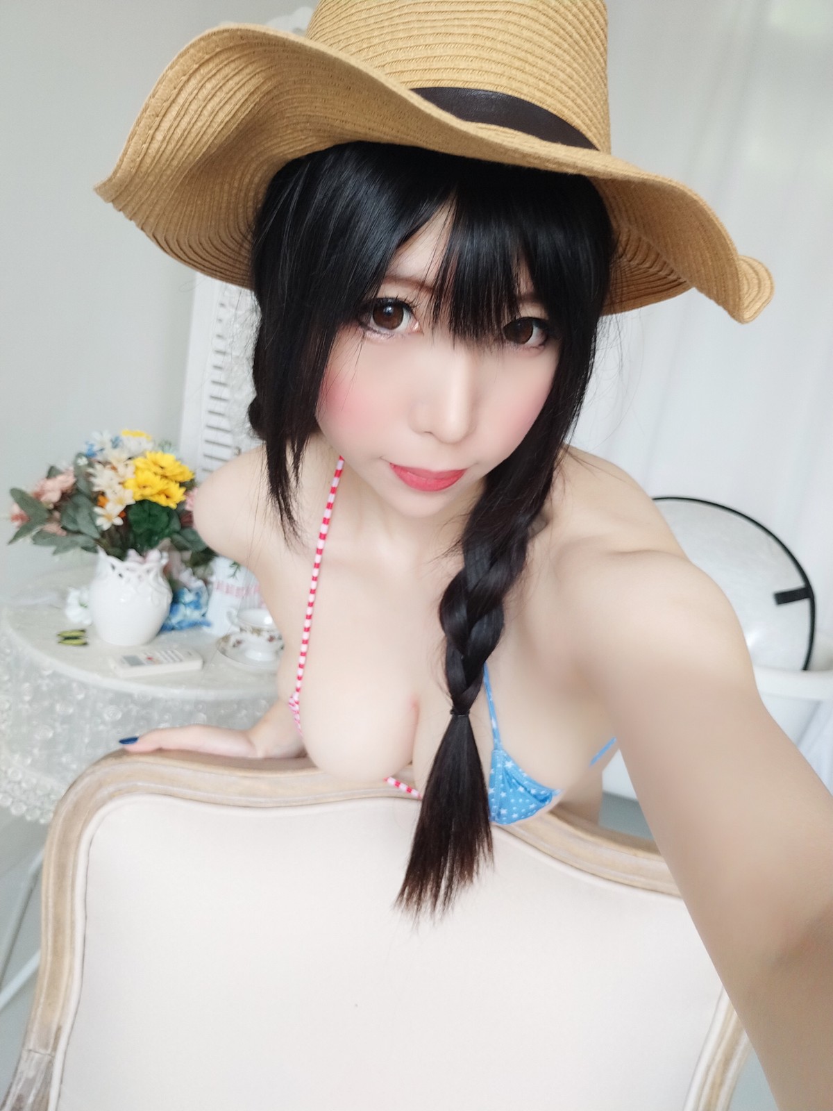 xgyw.top_Coser美女鹿野希牛仔女郎主题私房半脱露性感三点式内衣秀豪乳翘臀诱惑写真84P