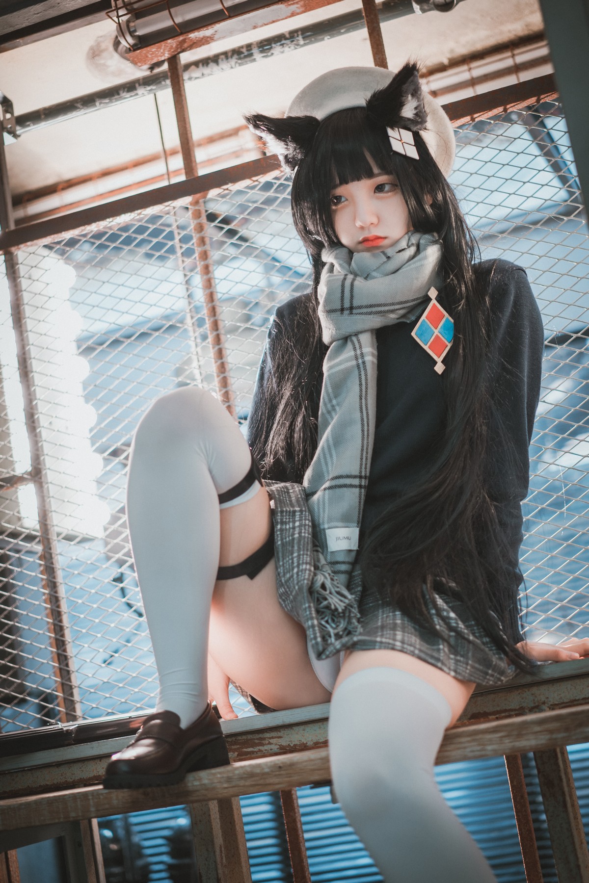 xgyw.top_[DJAWA]No.011_模特Jenny_Type95 Pure White Graduation主题撩百褶裙秀翘臀写真33P