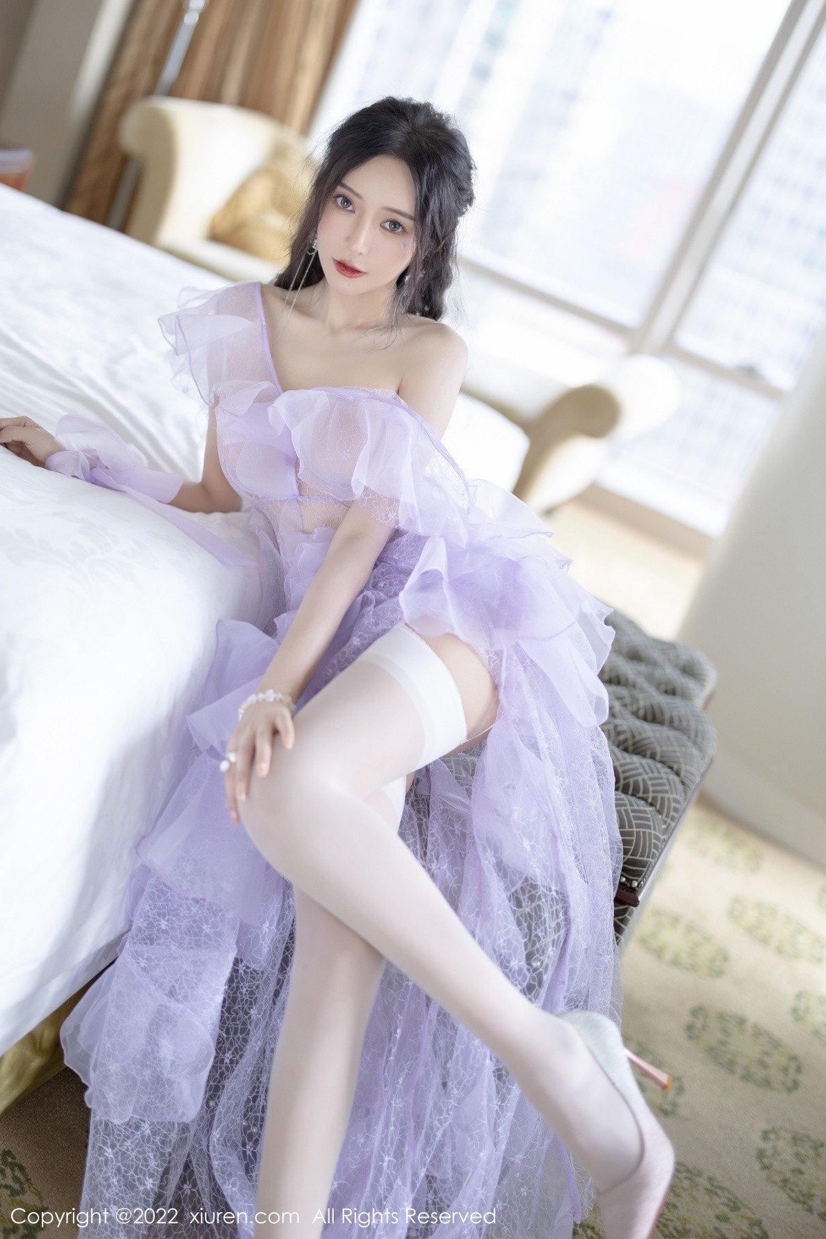 xgyw.top_XiuRen第4949期_女神王馨瑶yanni厦门旅拍浅紫色薄纱透视裙秀完美身材诱惑写真101P