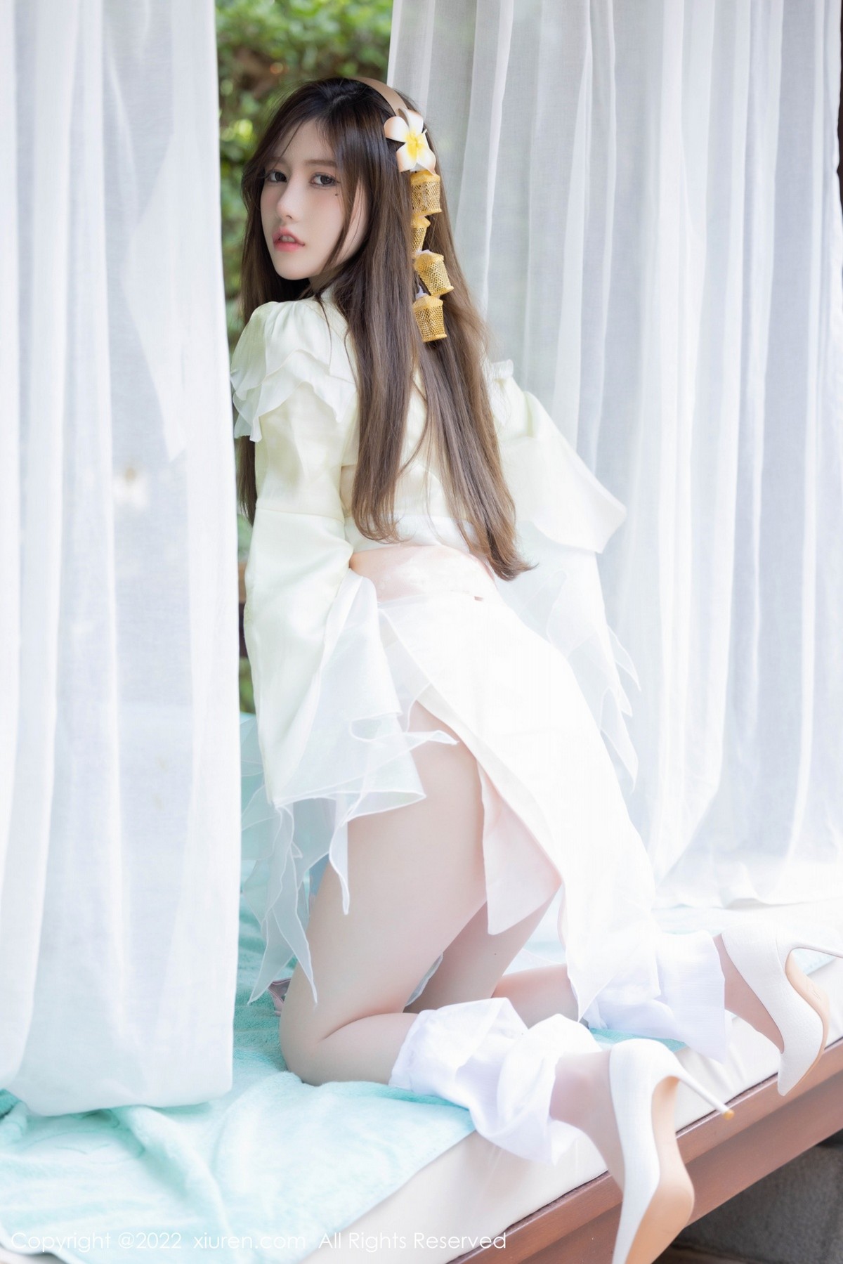 xgyw.top_XiuRen第4948期_女神绮里嘉ula珠三角旅拍模特合集性感Cos装扮秀完美身材诱惑写真51P